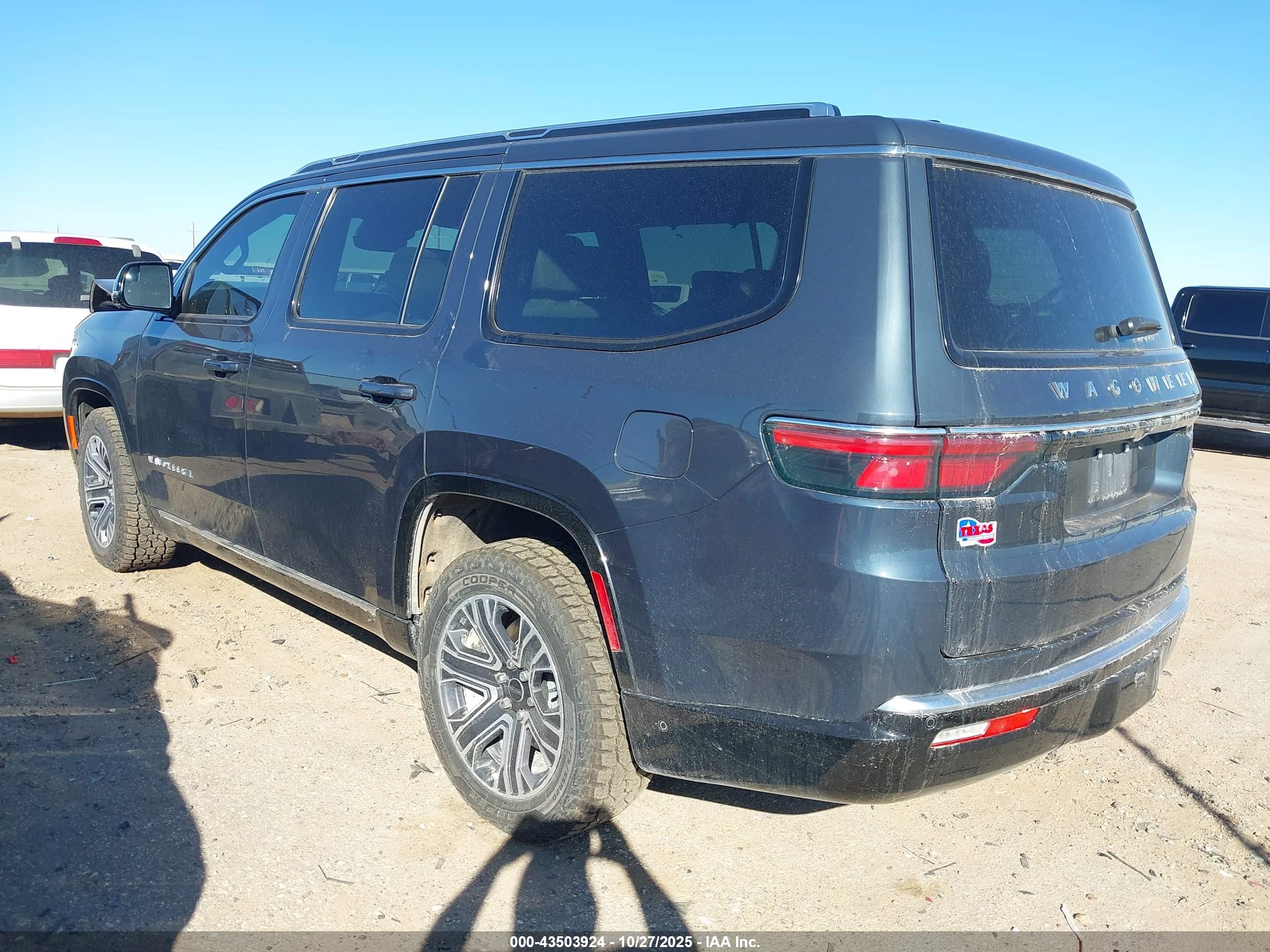 JEEP WAGONEER image 3