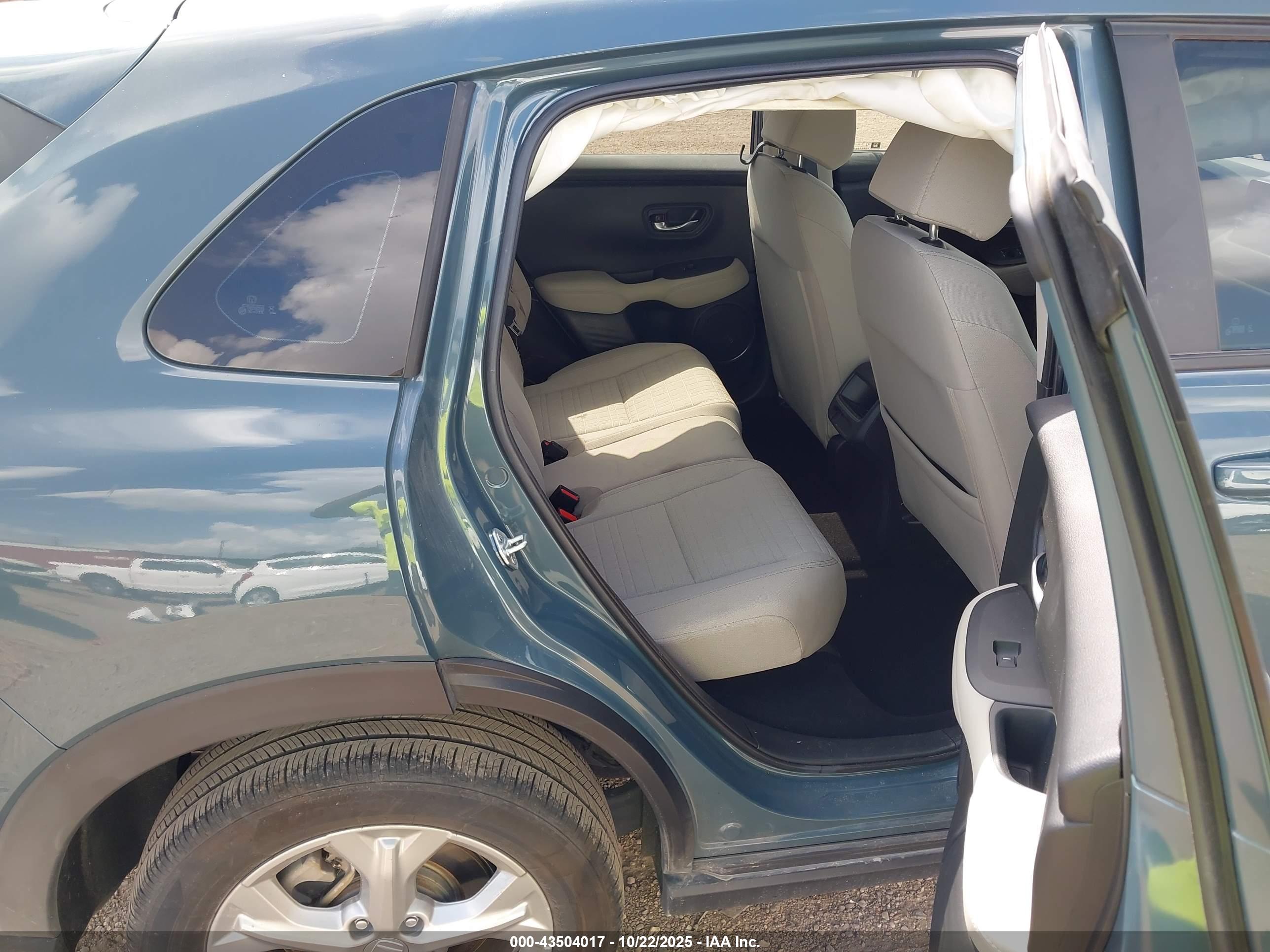 HONDA HR-V image 8