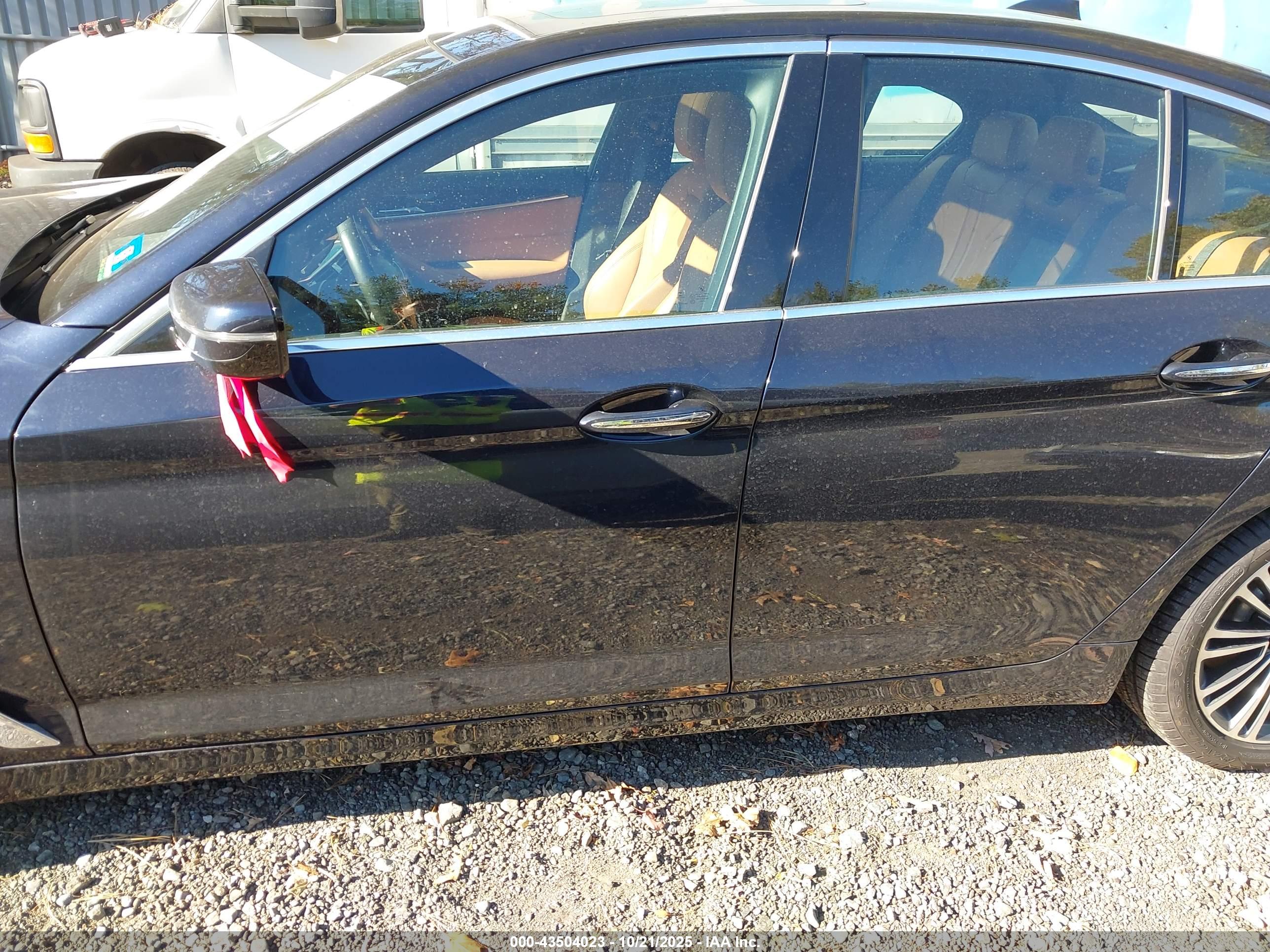 BMW 530I image 6
