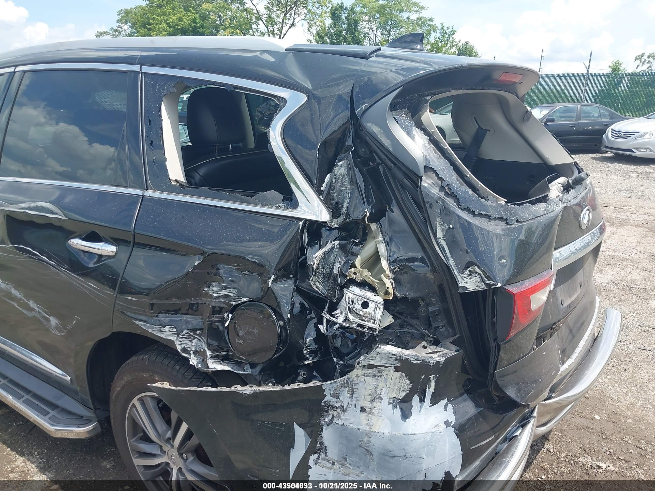 INFINITI QX60 image 6