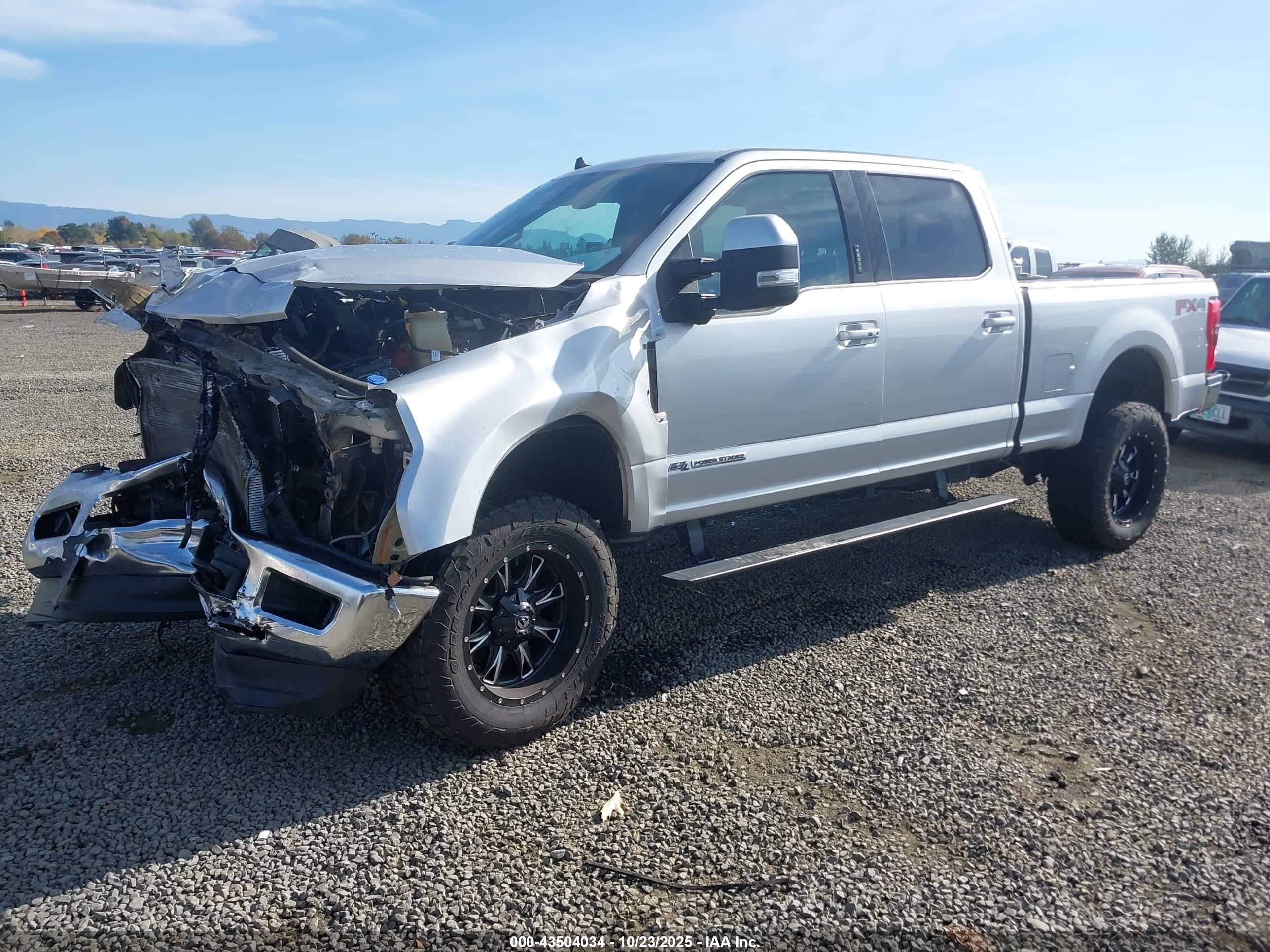 FORD F-350 image 2