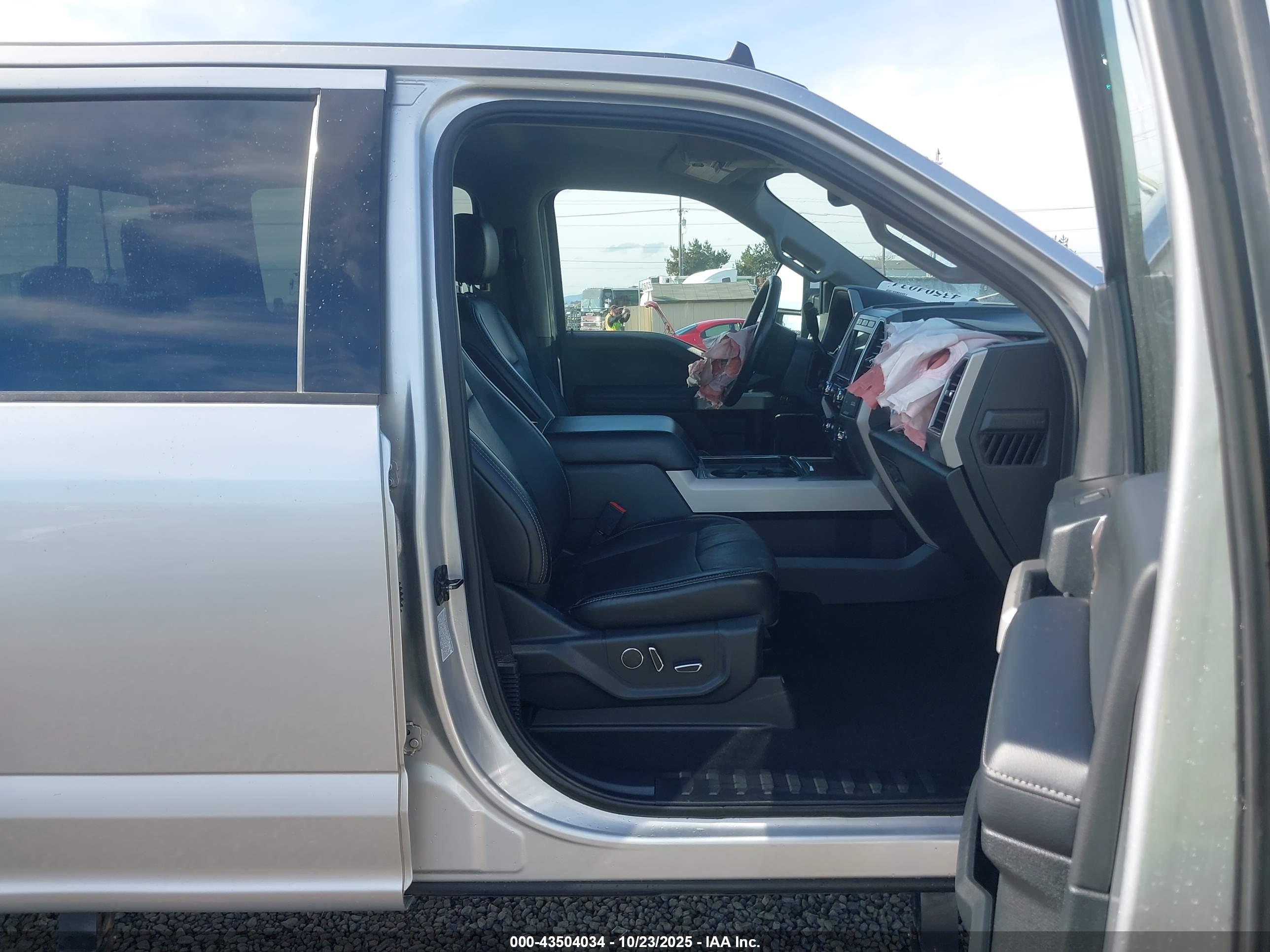 FORD F-350 image 7