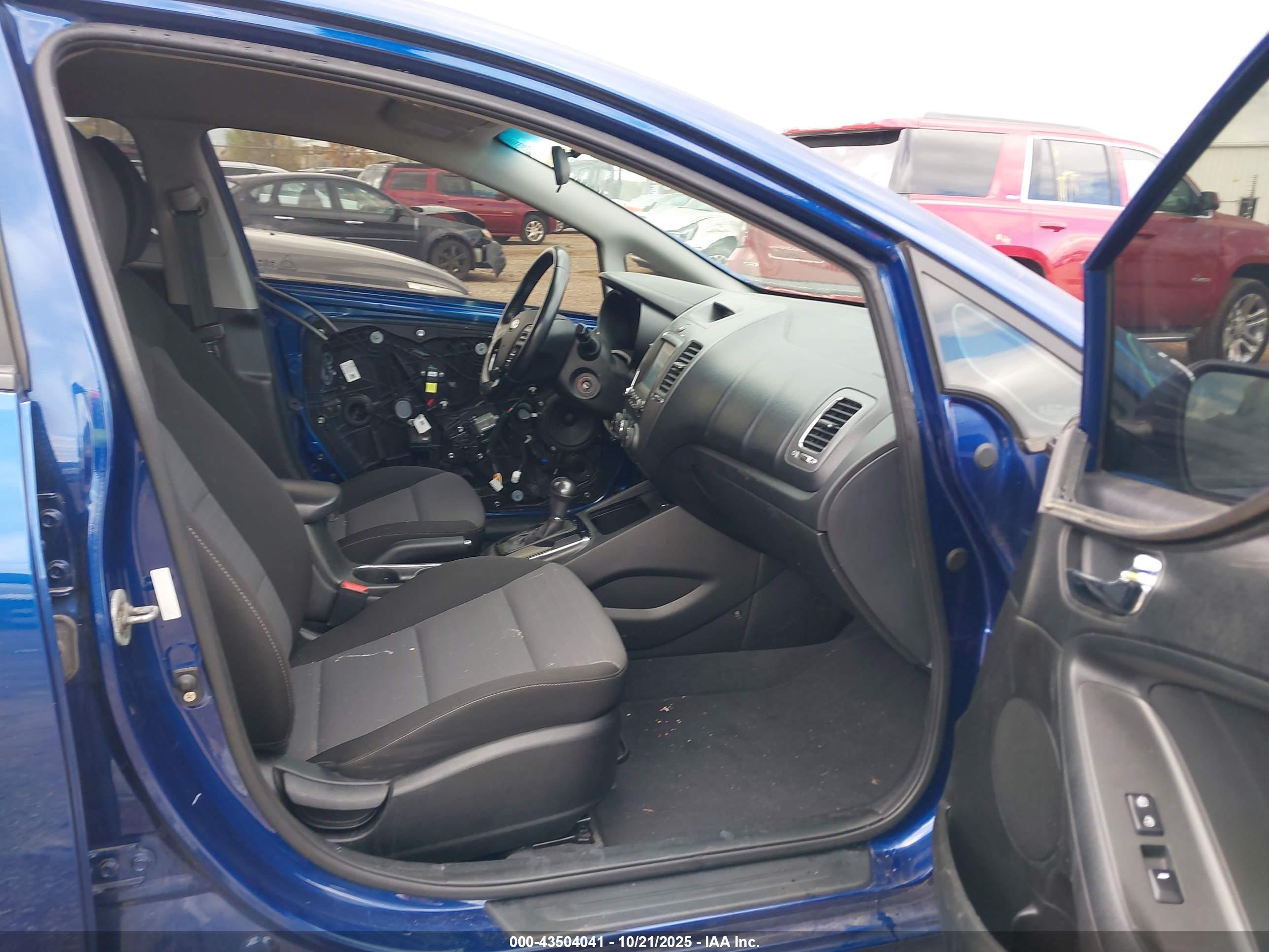 KIA FORTE image 5