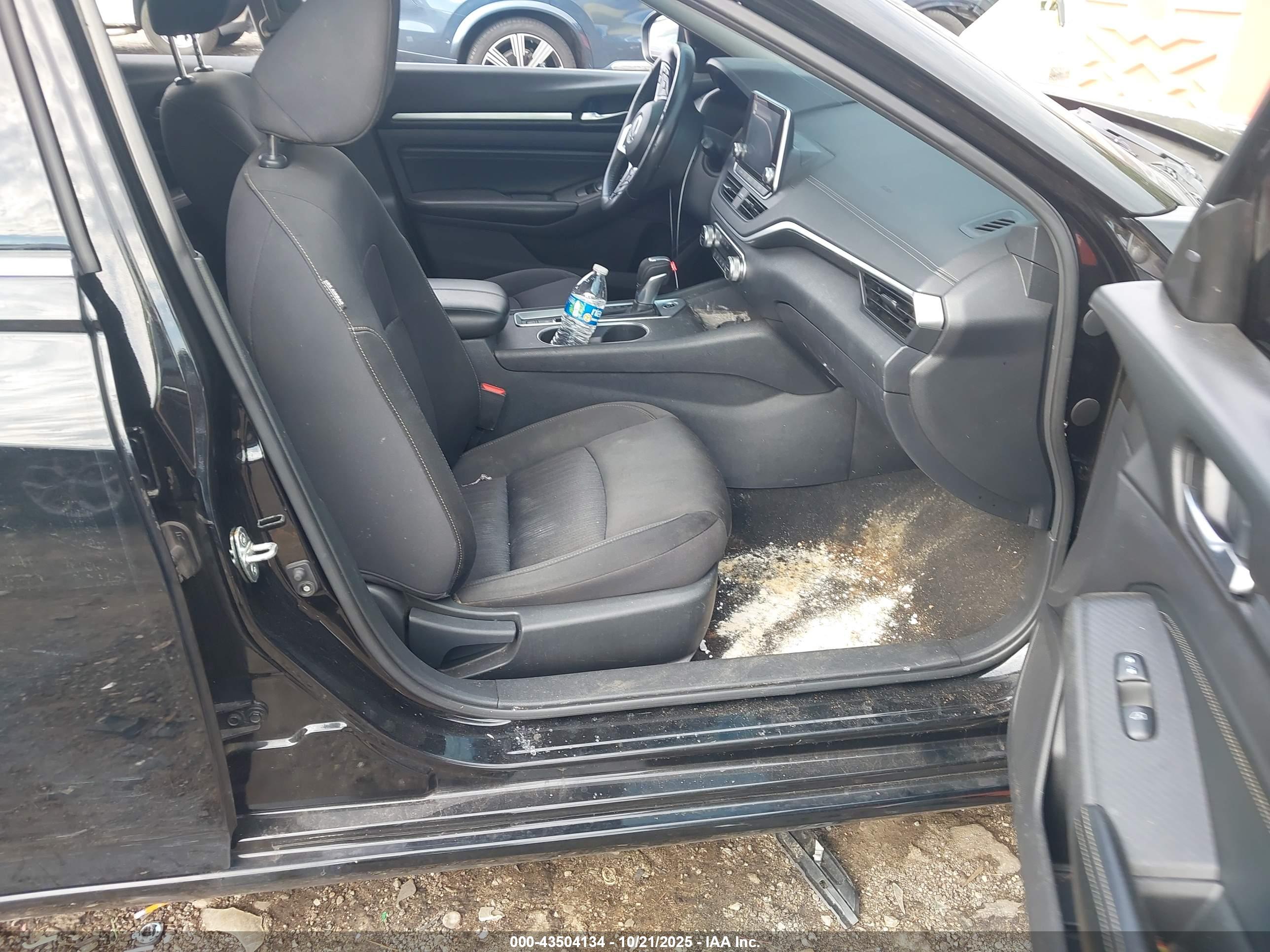 NISSAN ALTIMA image 5