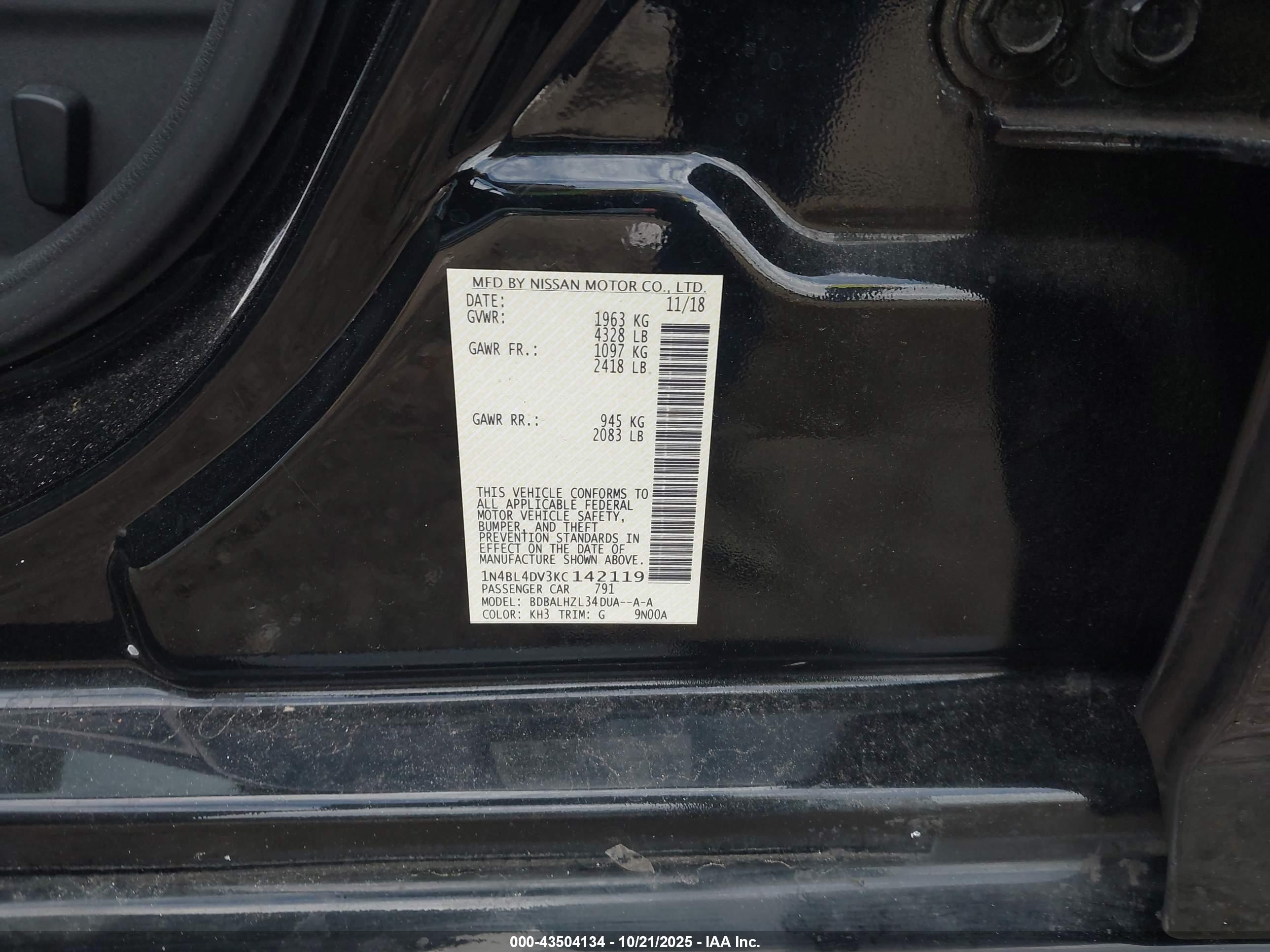 NISSAN ALTIMA image 9