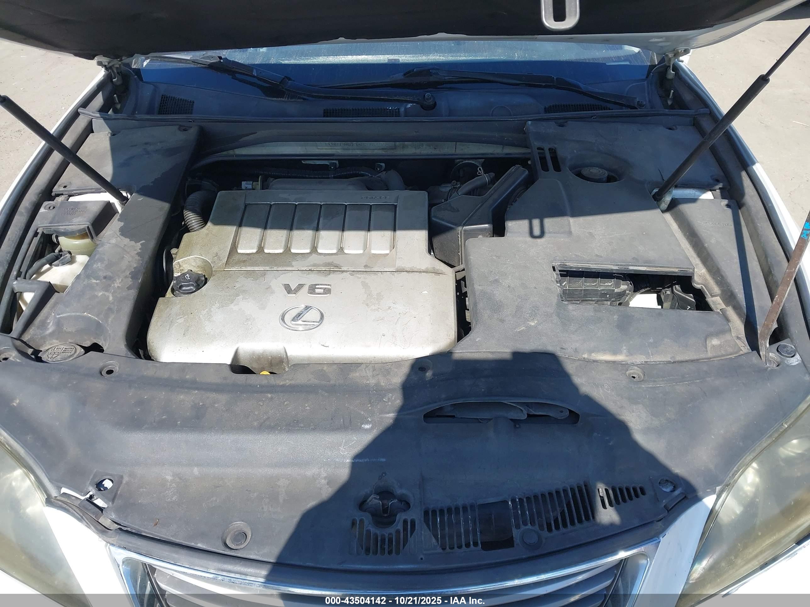 LEXUS ES image 10