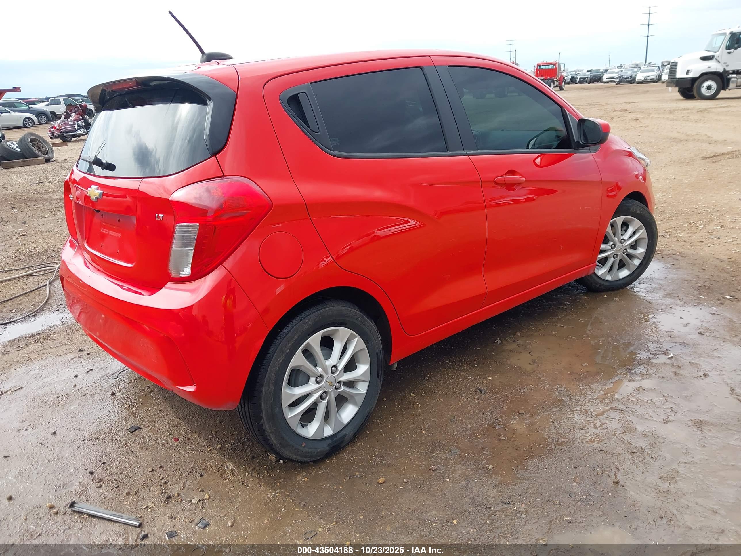 CHEVROLET SPARK image 4