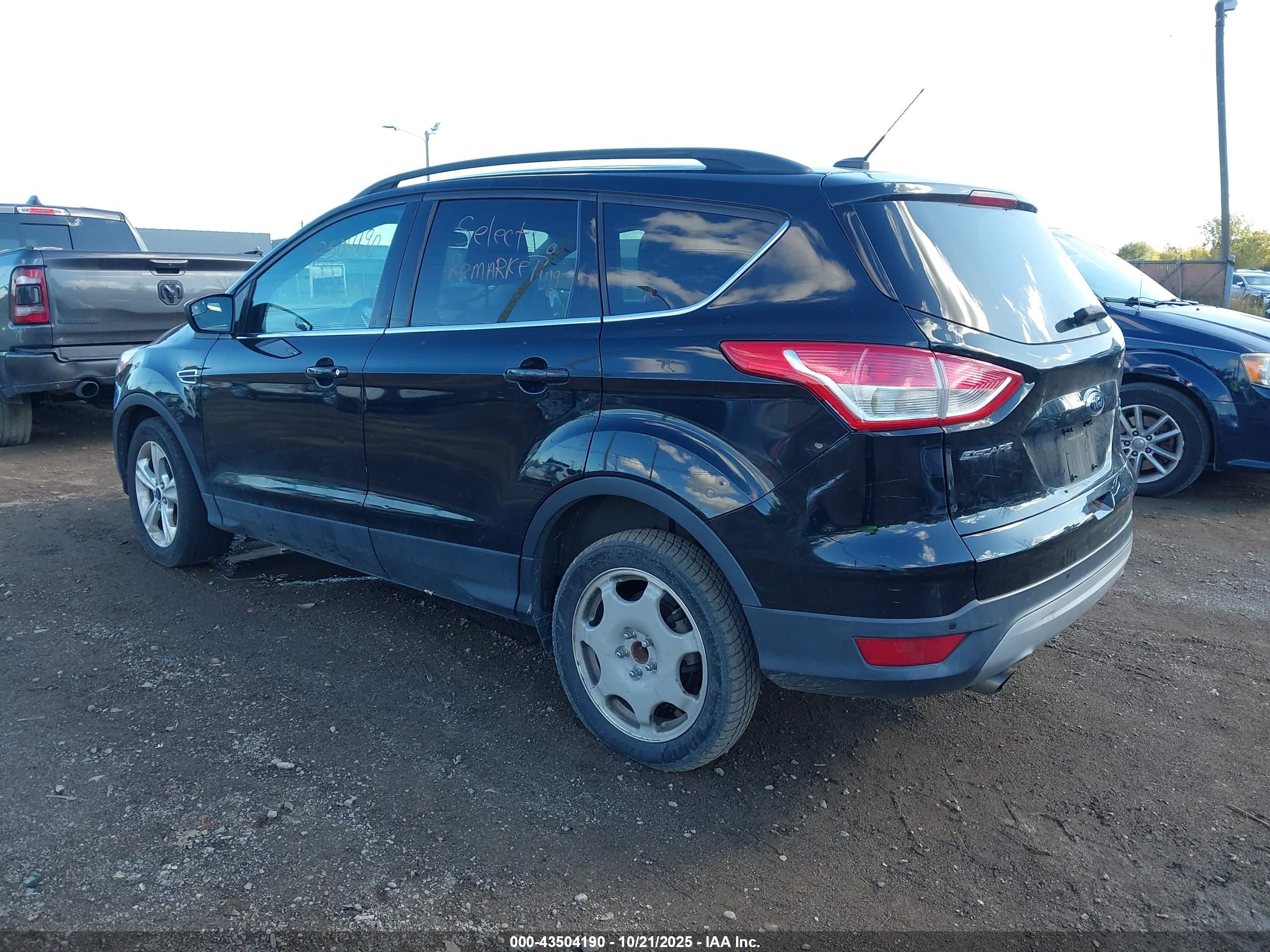 FORD ESCAPE image 3