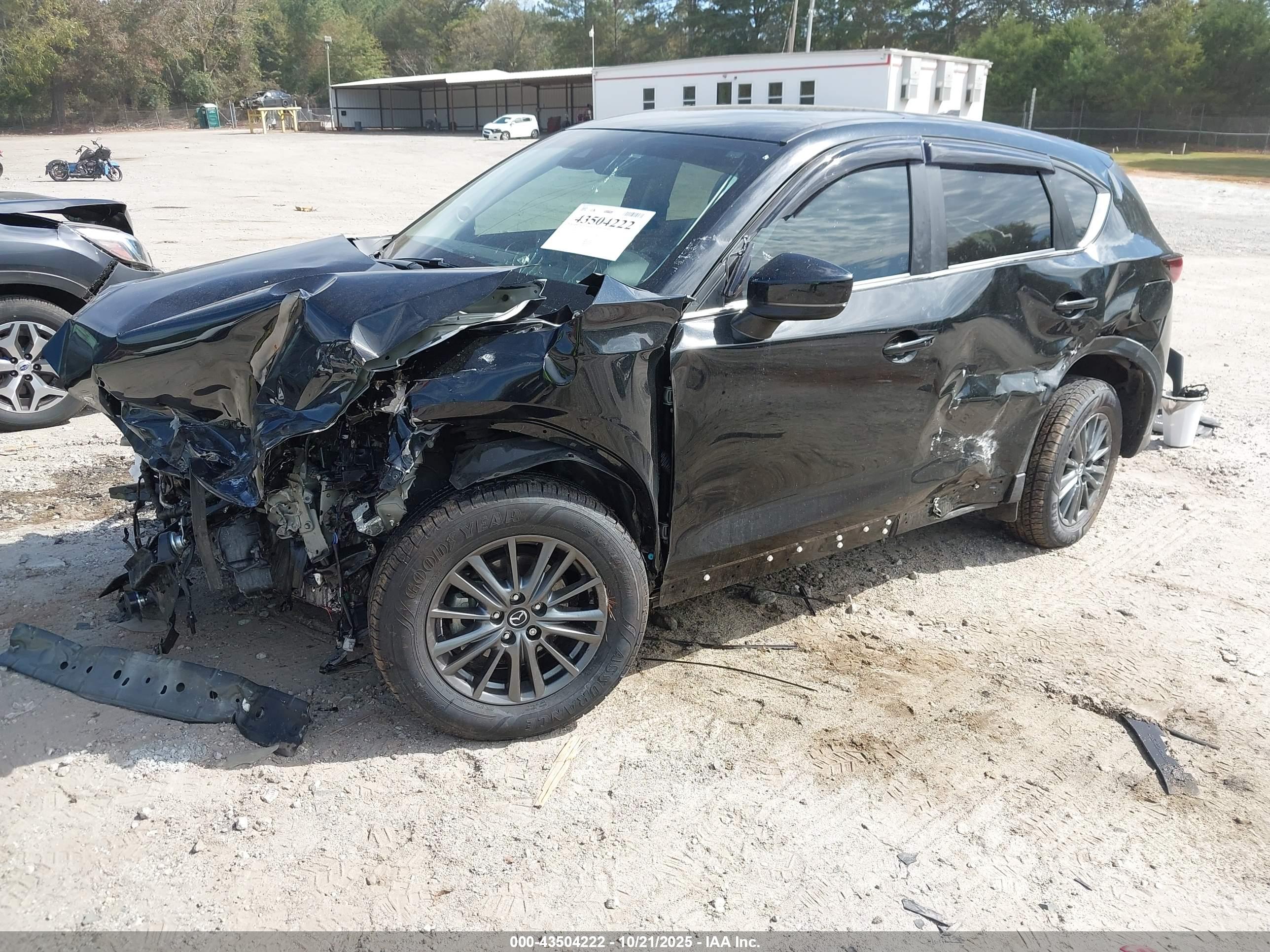 MAZDA CX-5 image 2