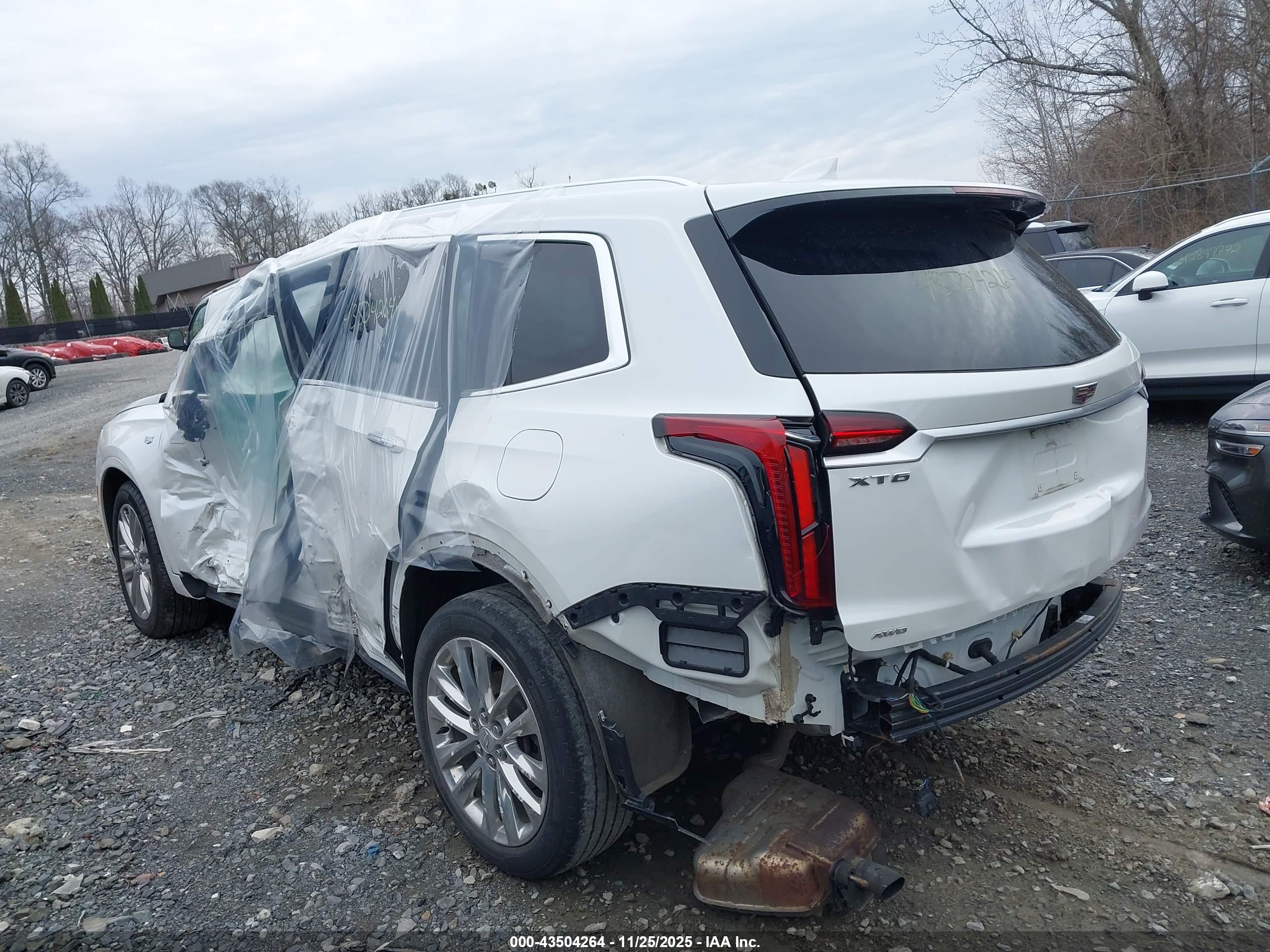 CADILLAC XT6 image 3