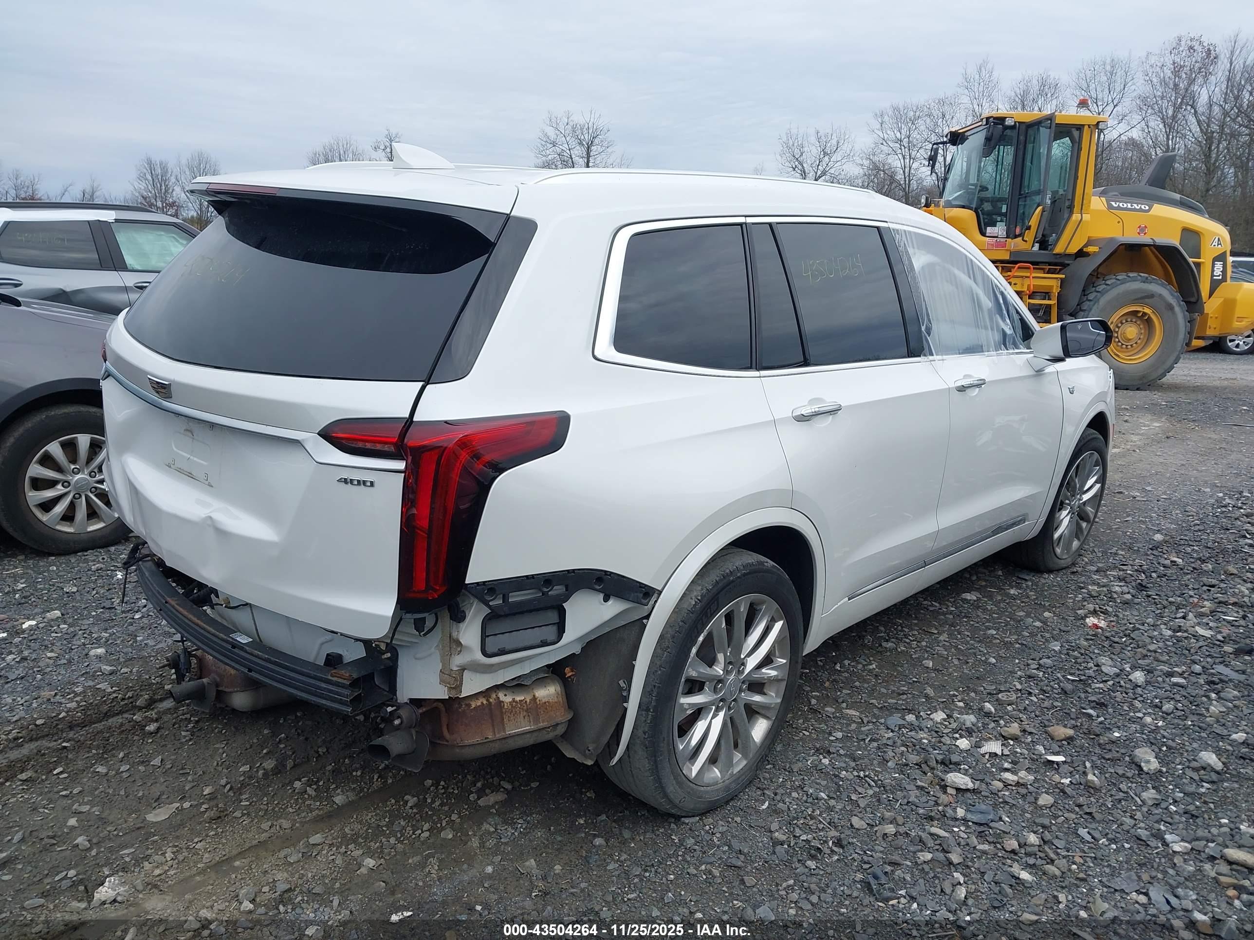CADILLAC XT6 image 4