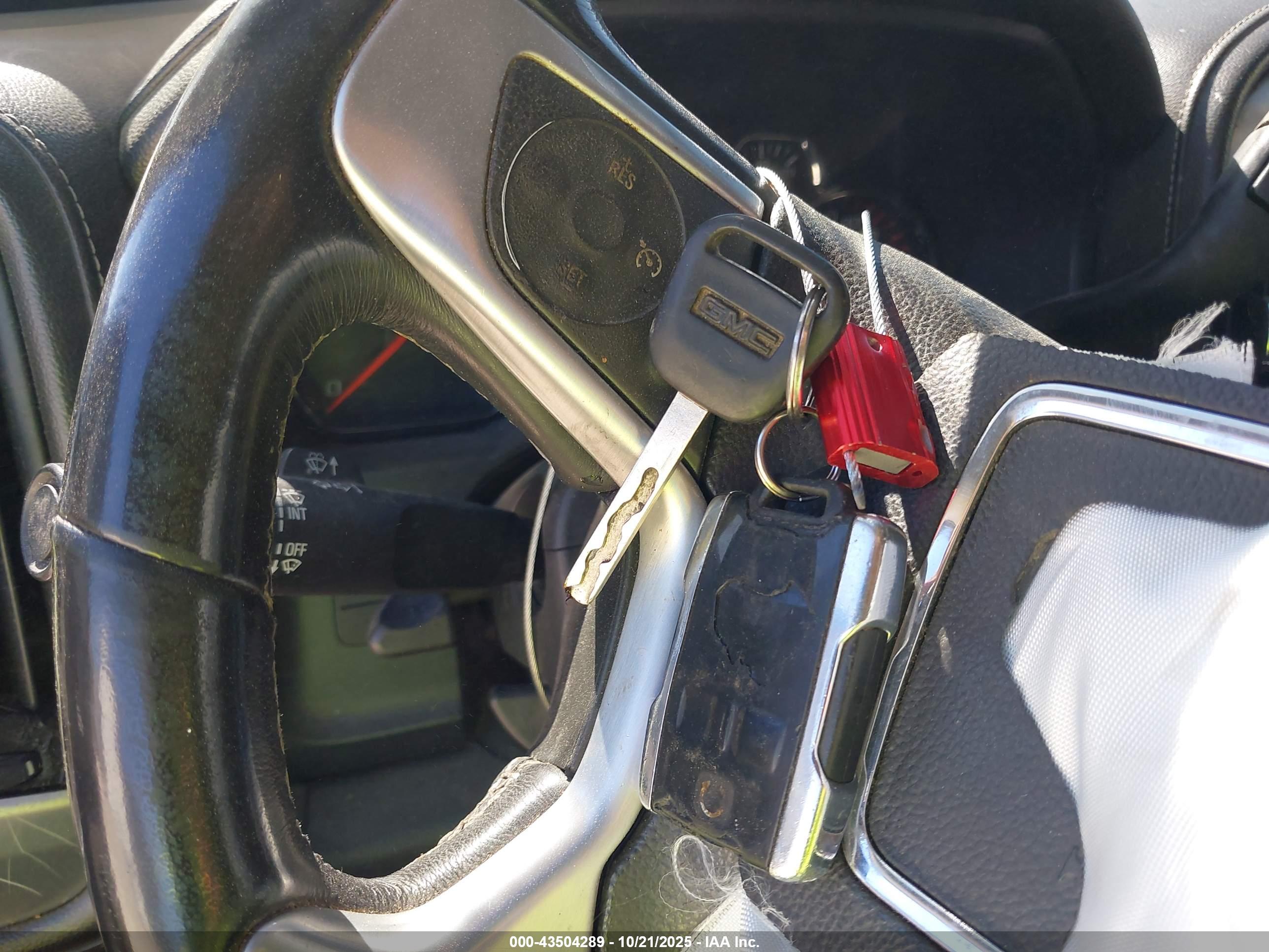 GMC SIERRA image 11