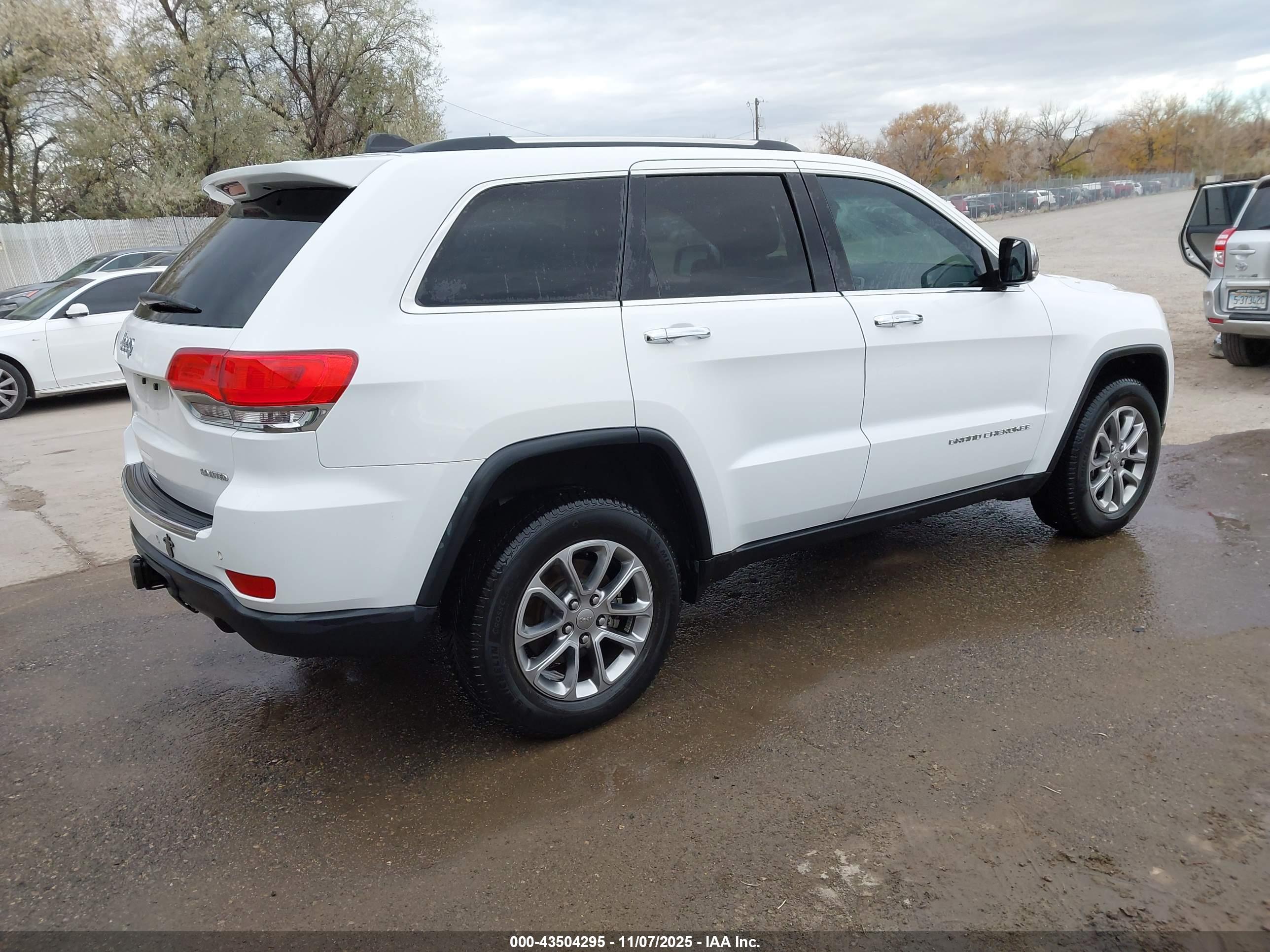 JEEP GRAND image 4