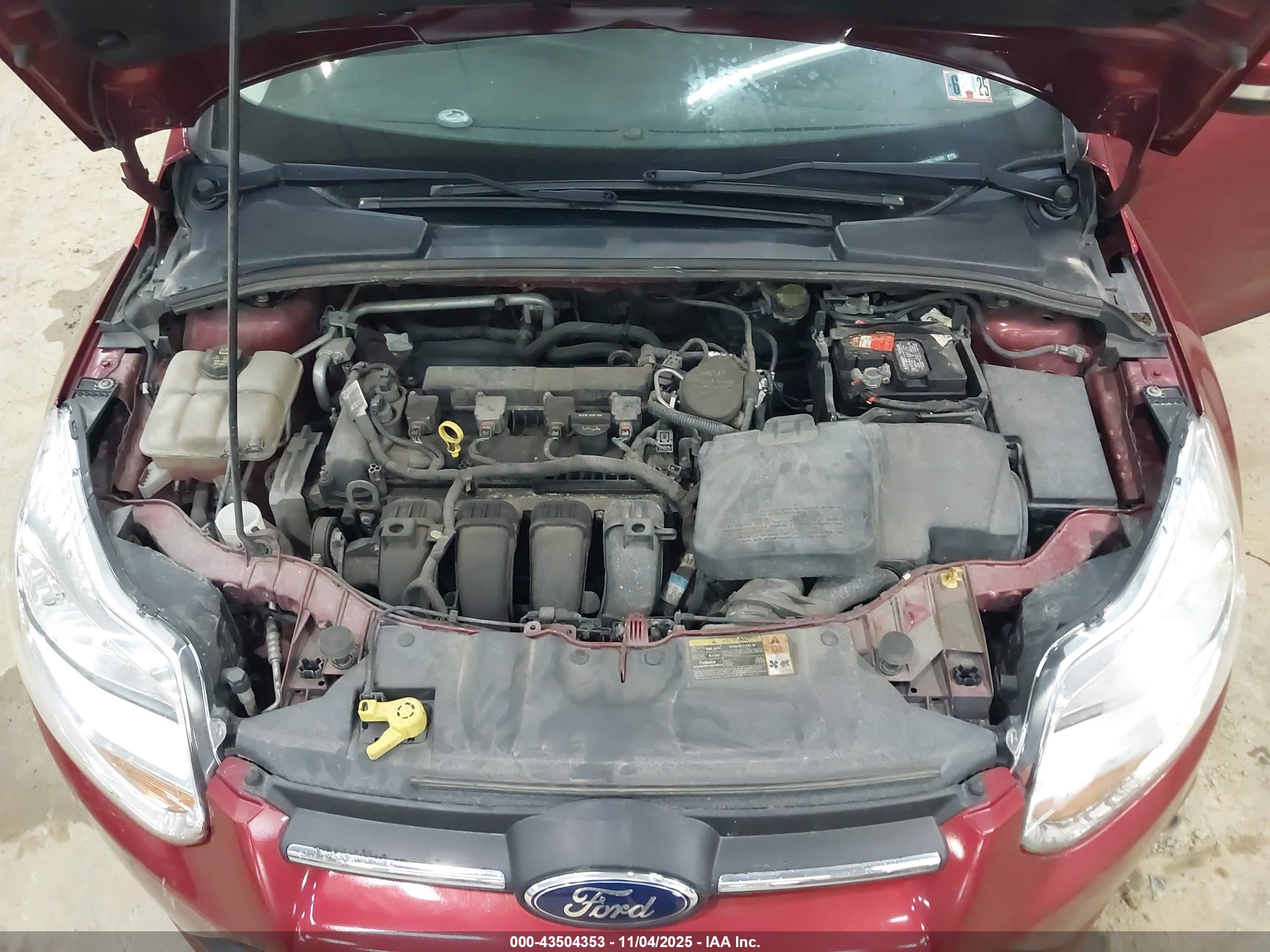 FORD FOCUS image 10