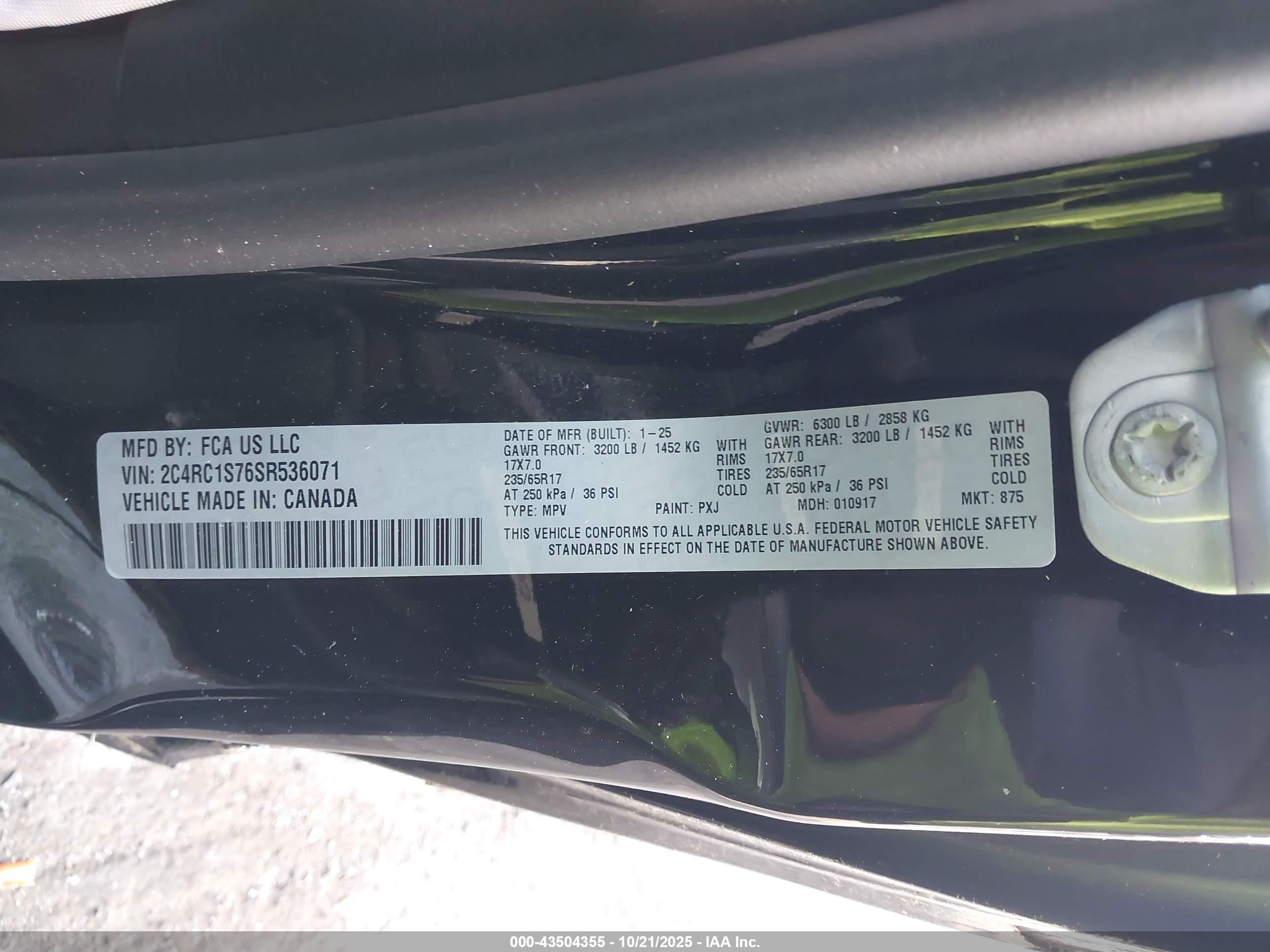 CHRYSLER PACIFICA image 9