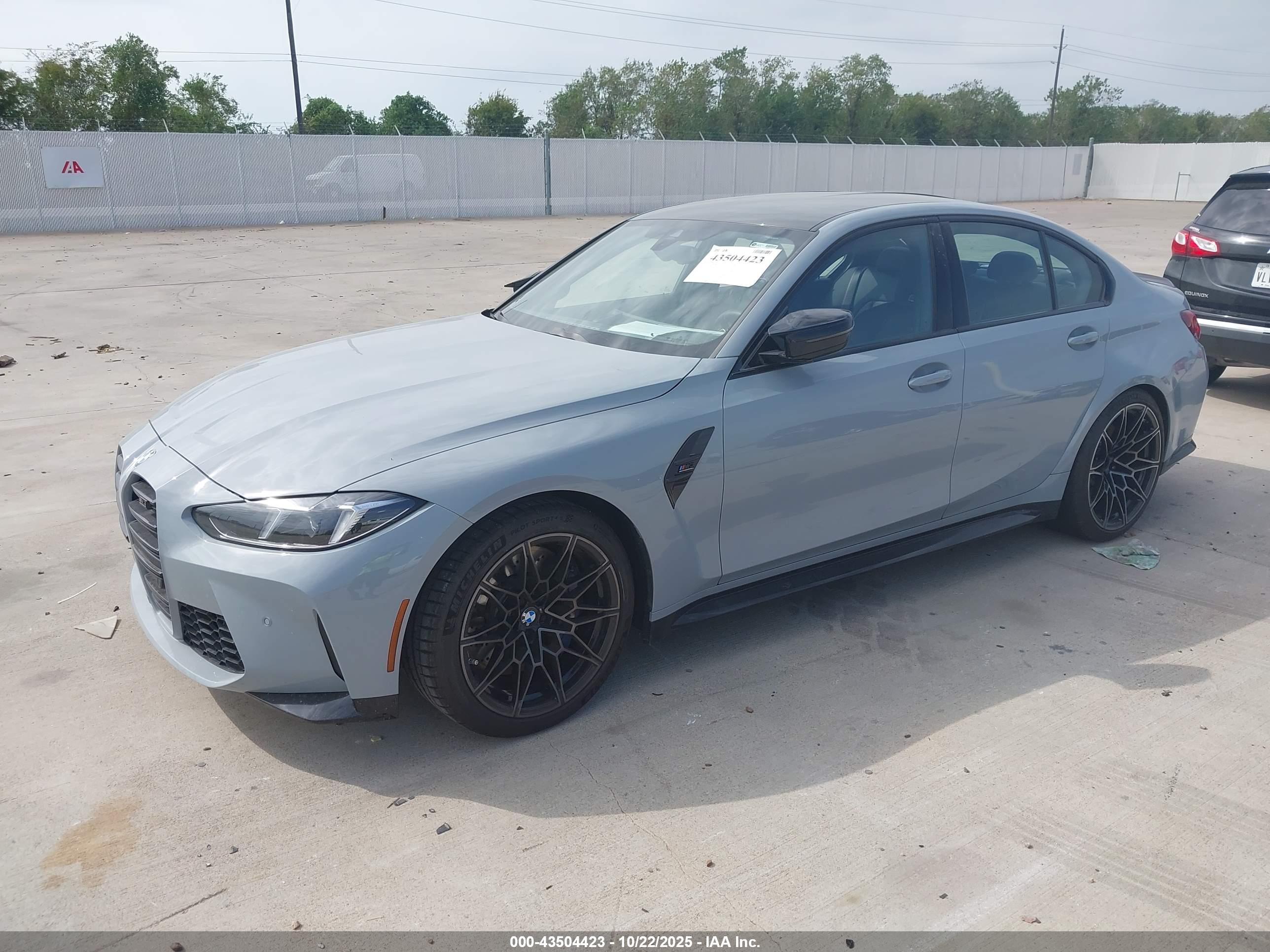 BMW M3 image 2