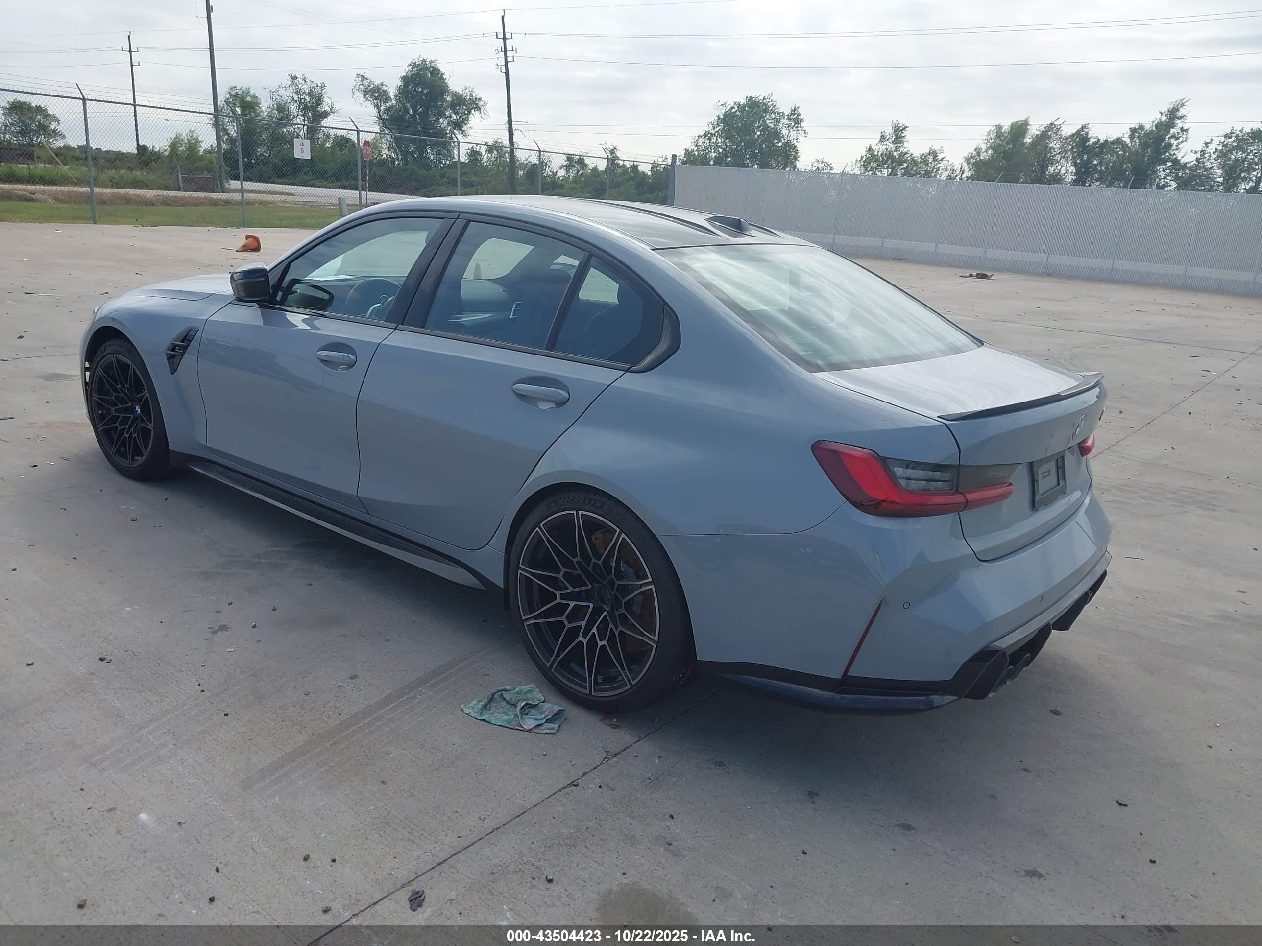 BMW M3 image 3