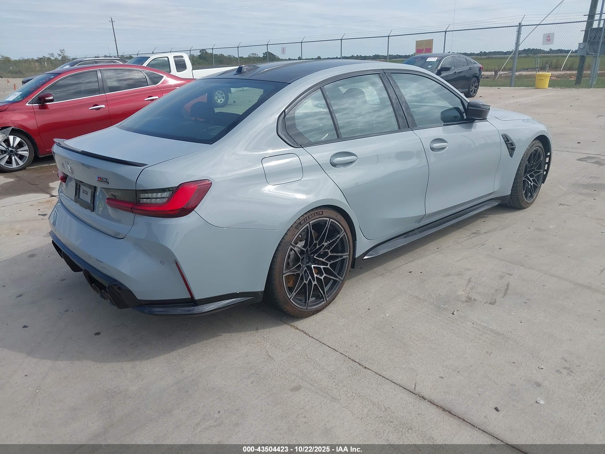 BMW M3 image 4