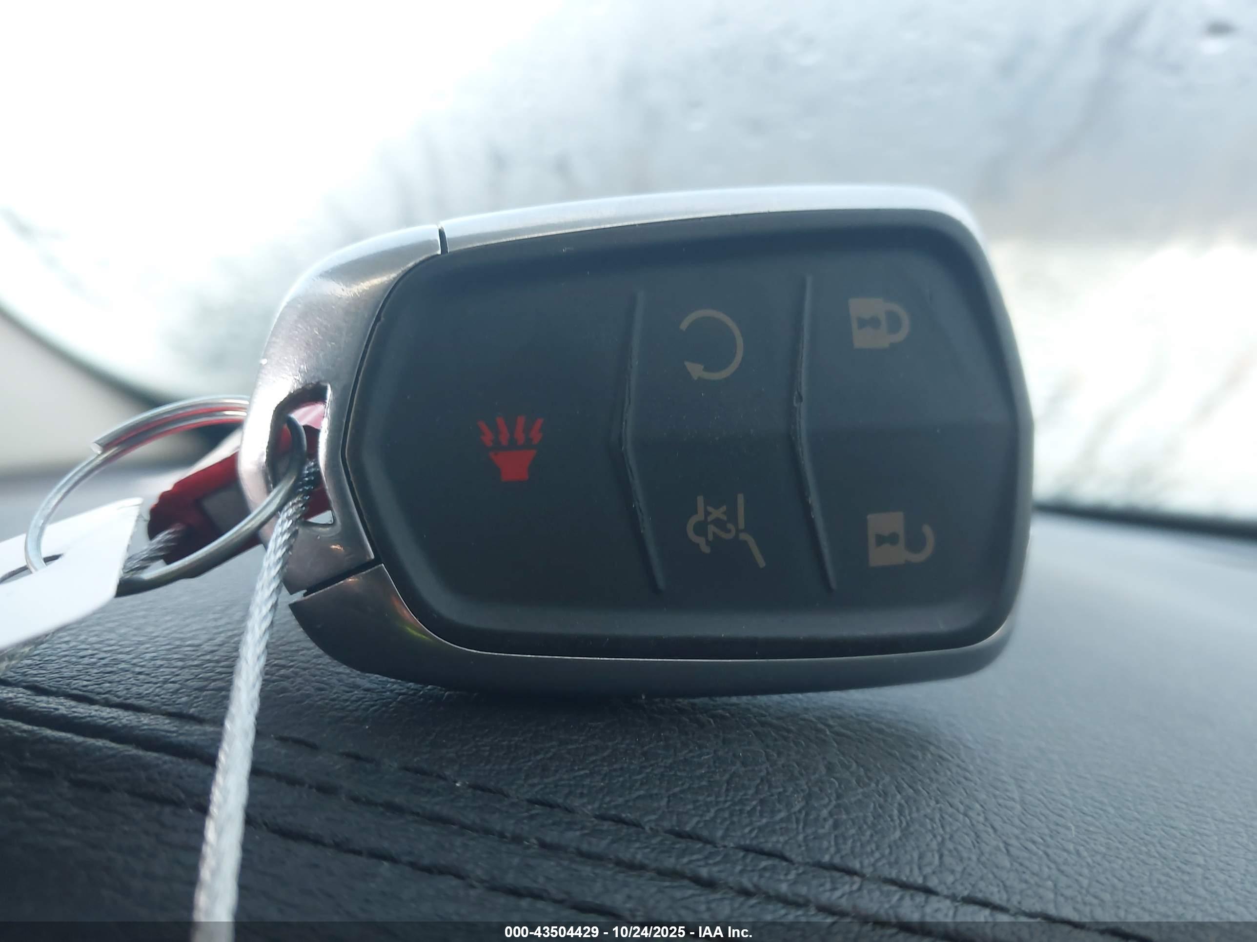 CADILLAC XT5 image 11