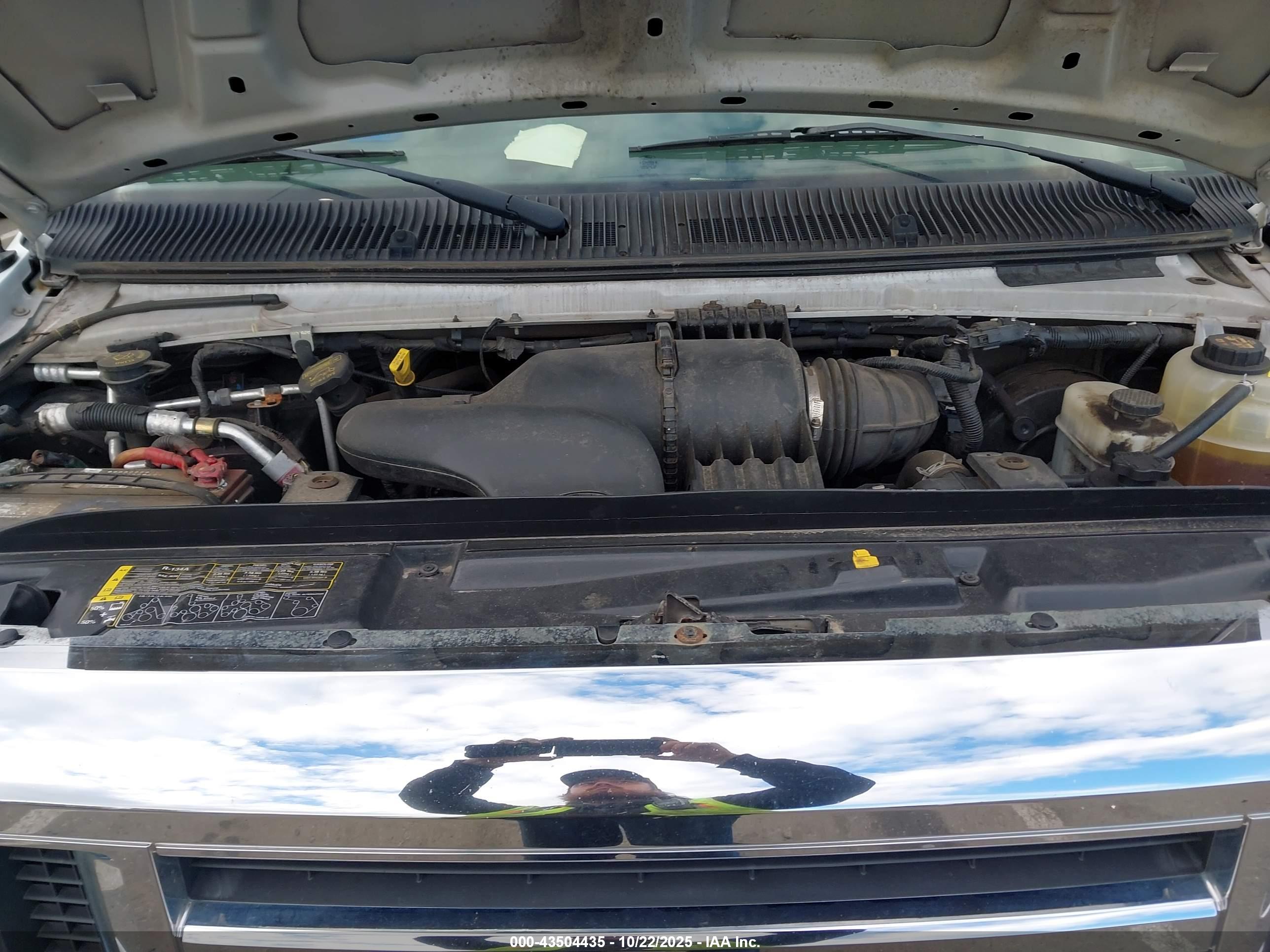 FORD E-350 image 10
