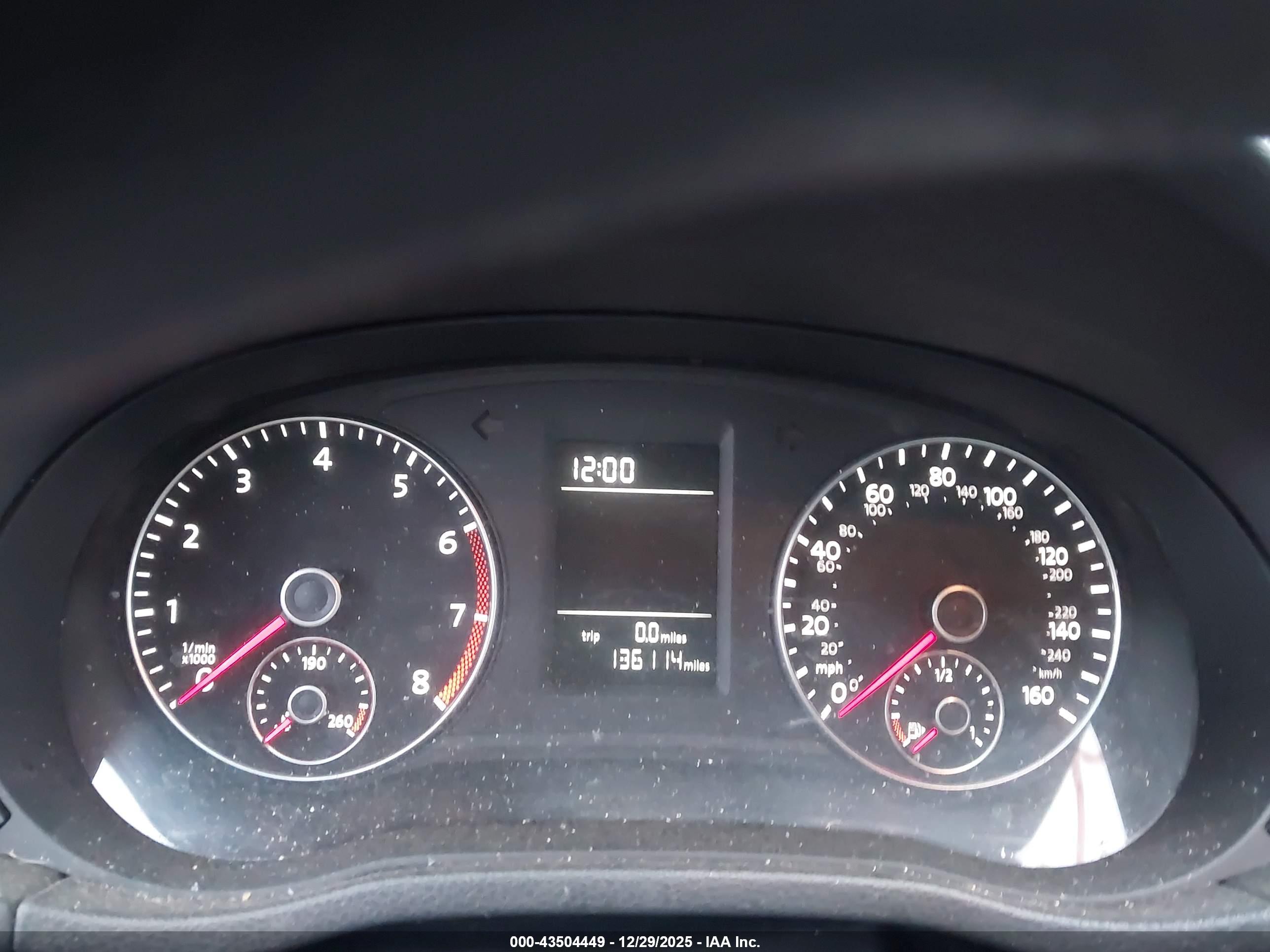 VOLKSWAGEN PASSAT image 7