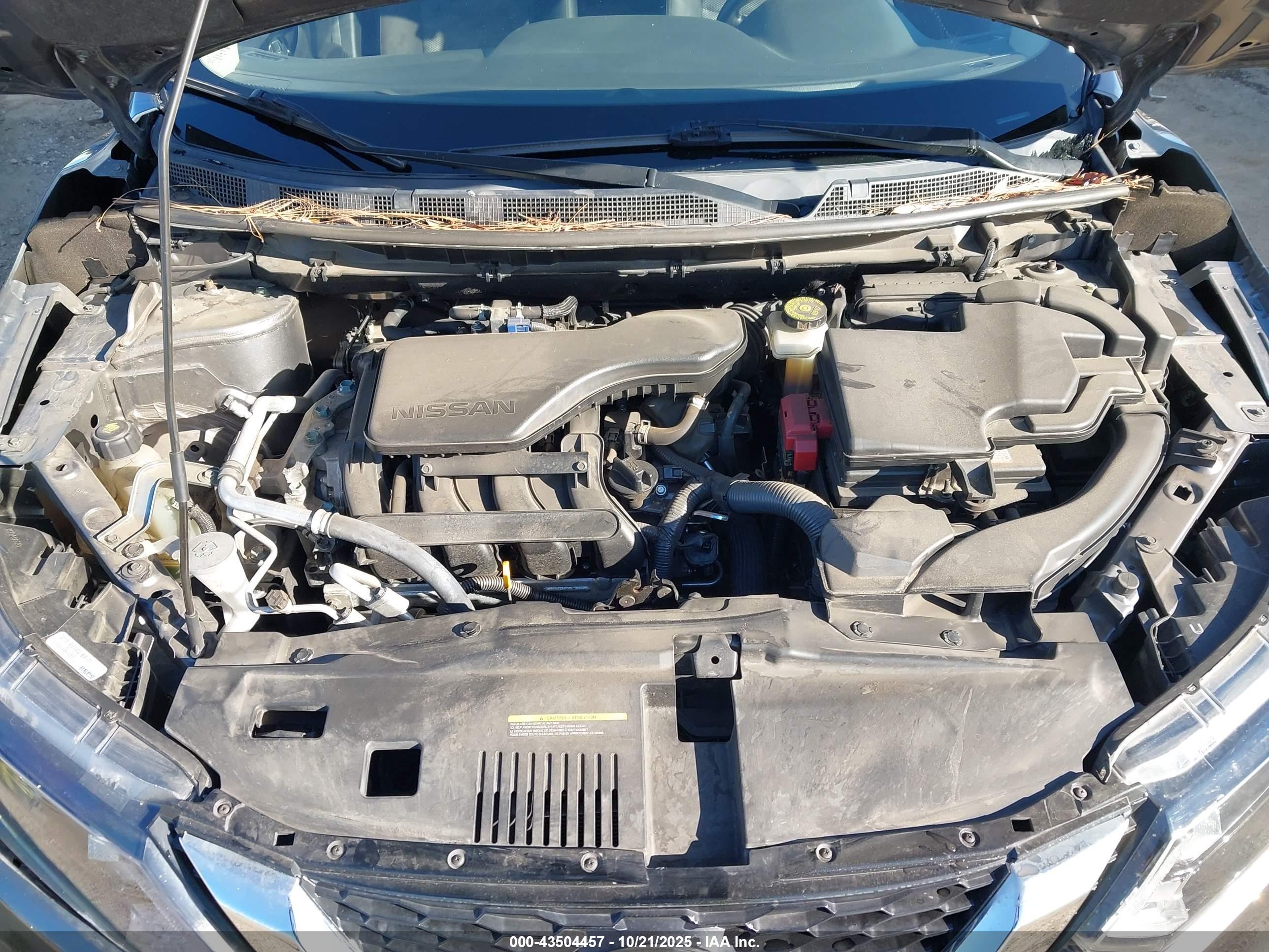 NISSAN ROGUE image 10