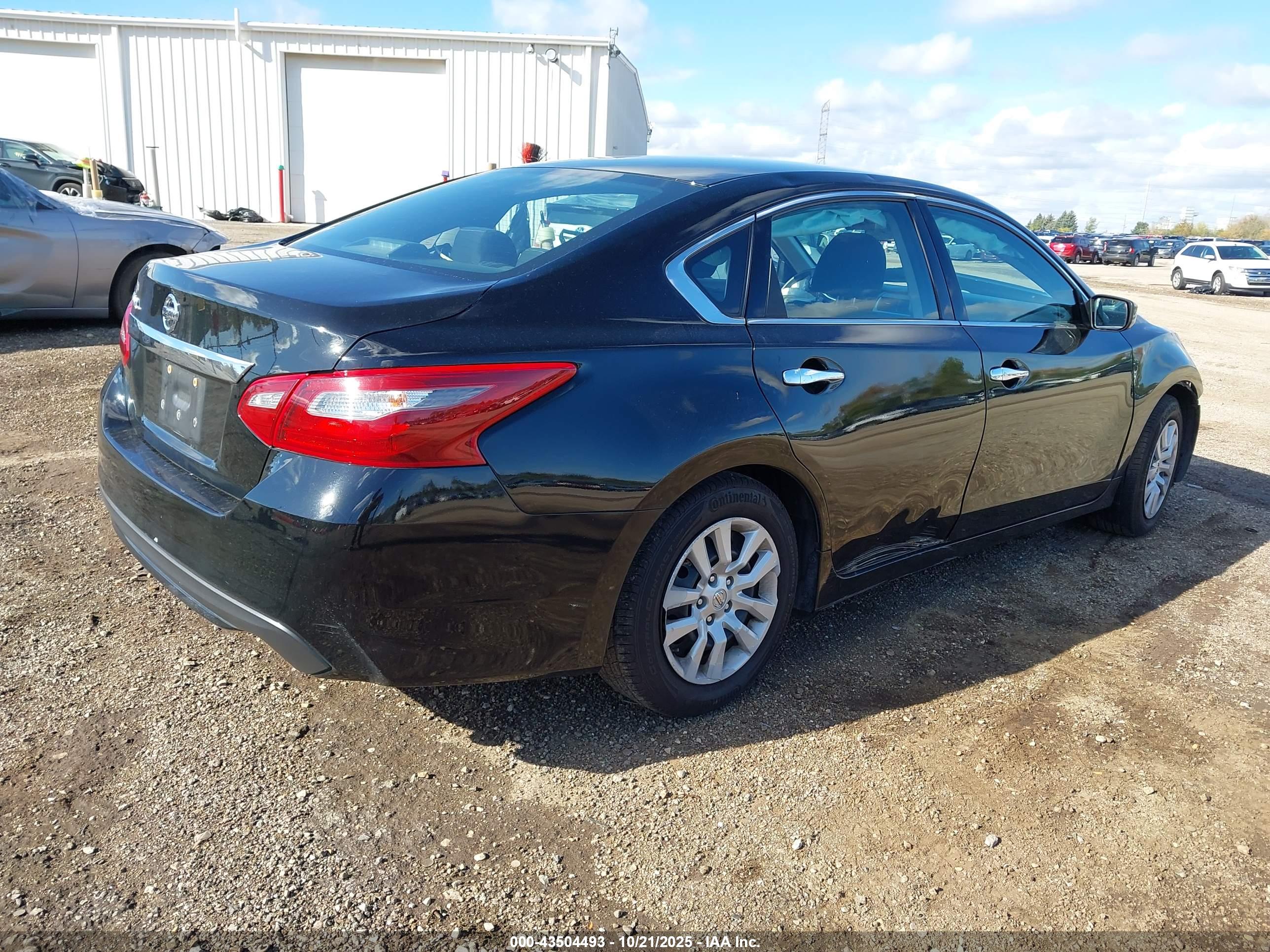 NISSAN ALTIMA image 4