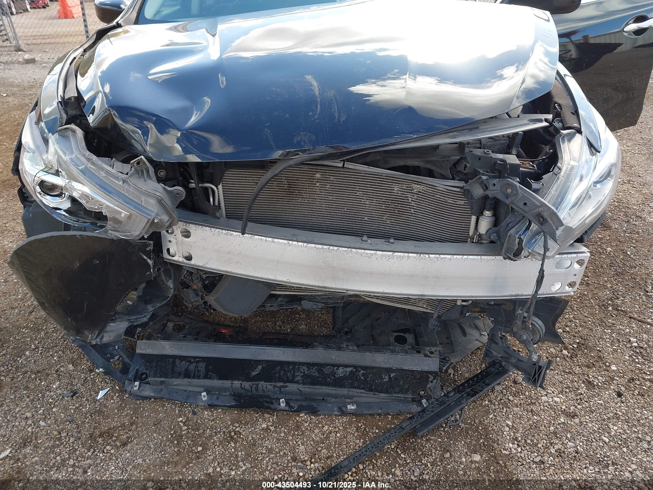 NISSAN ALTIMA image 6