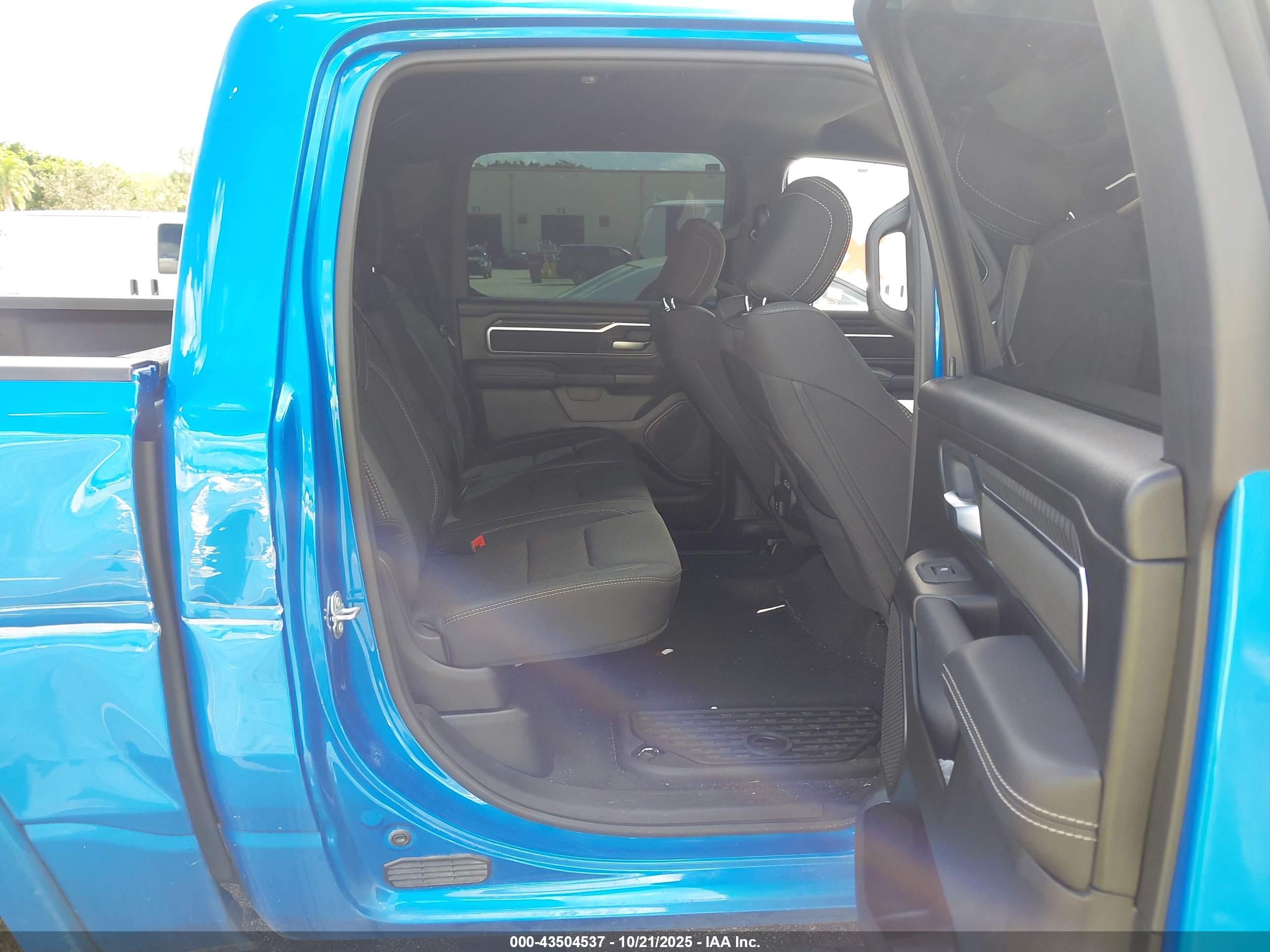 RAM 1500 image 8
