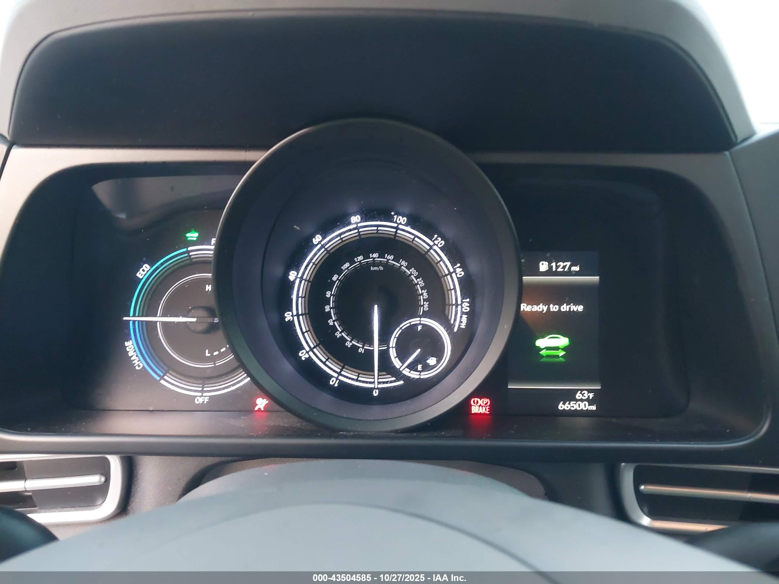 HYUNDAI ELANTRA image 7