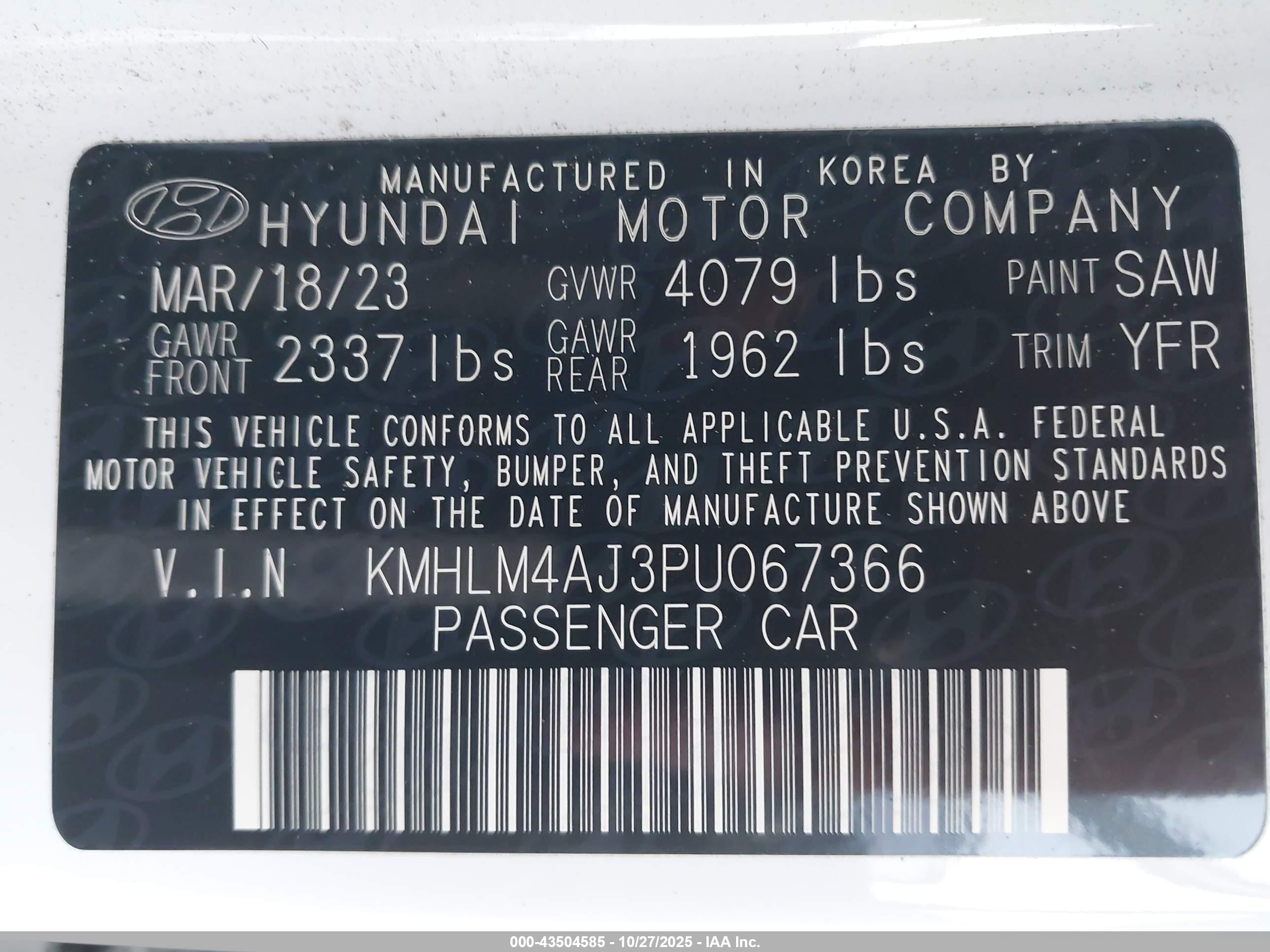 HYUNDAI ELANTRA image 9