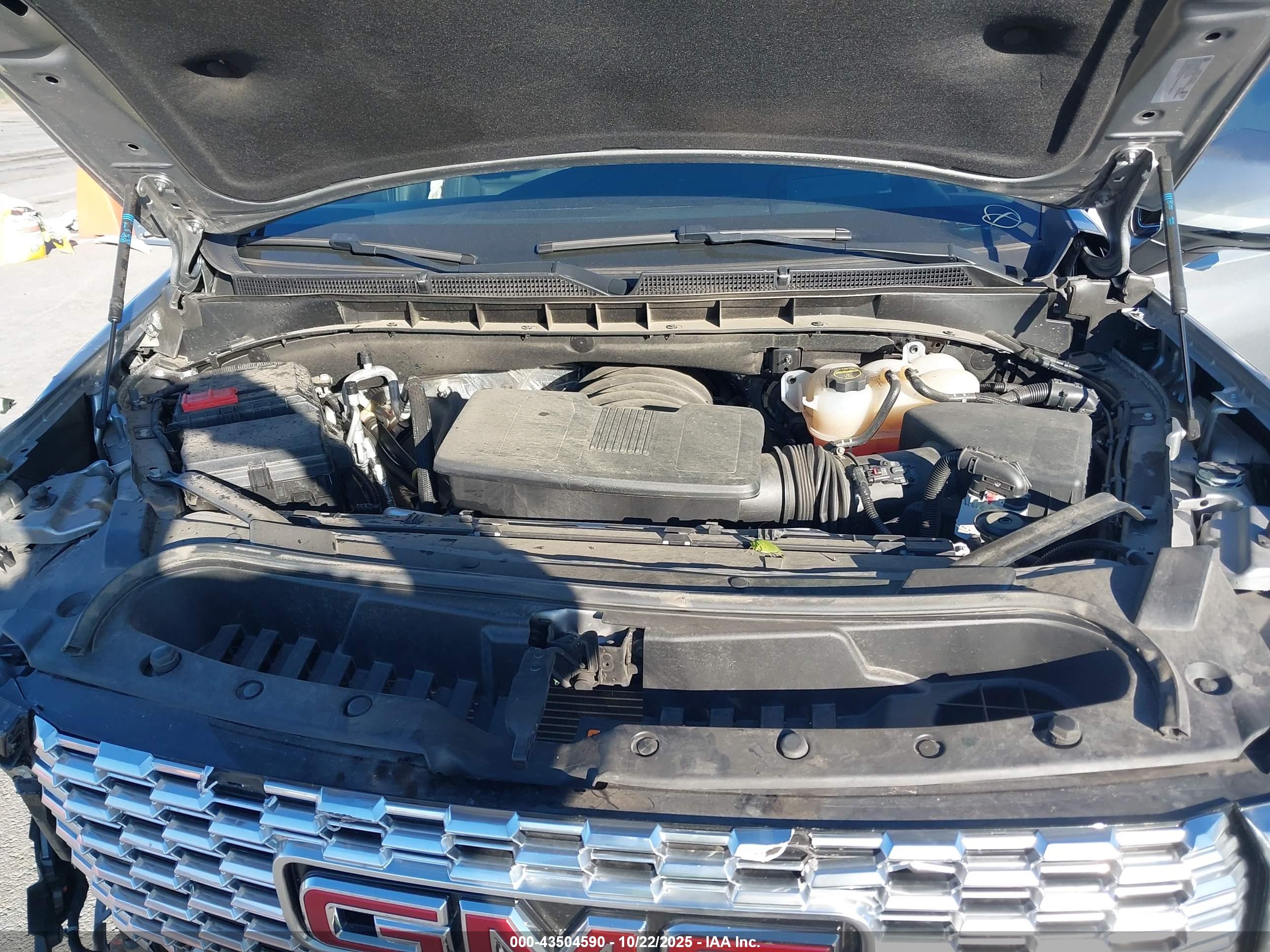 GMC YUKON image 10
