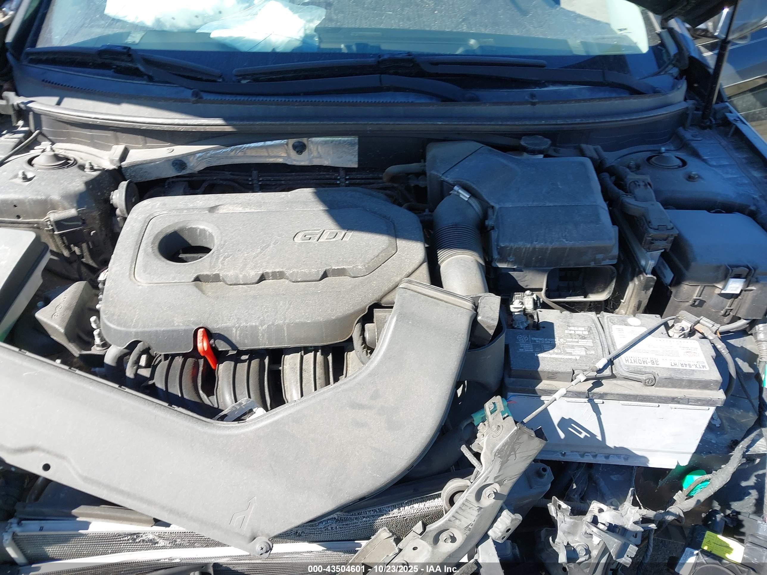 HYUNDAI SONATA image 10