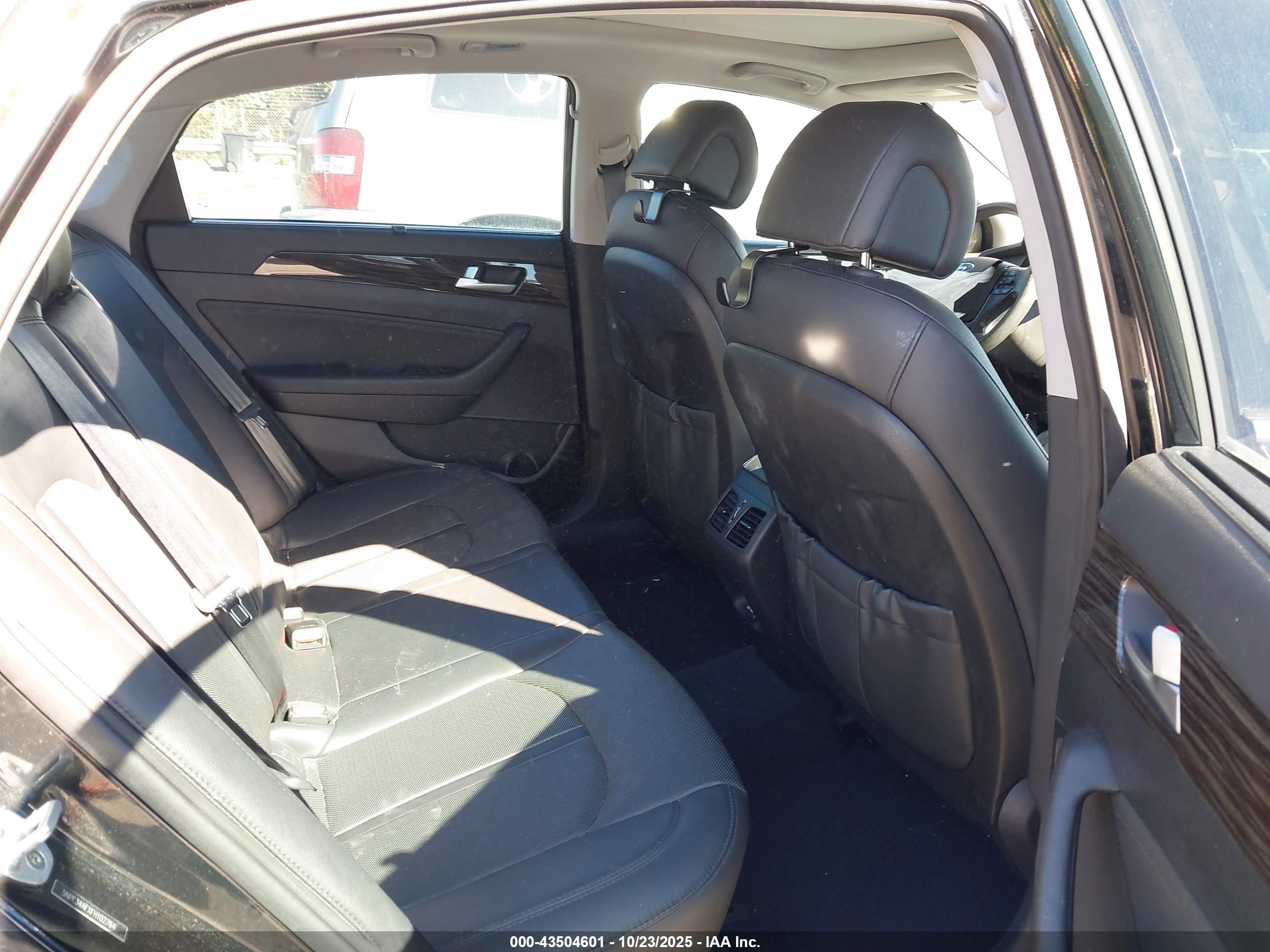 HYUNDAI SONATA image 8