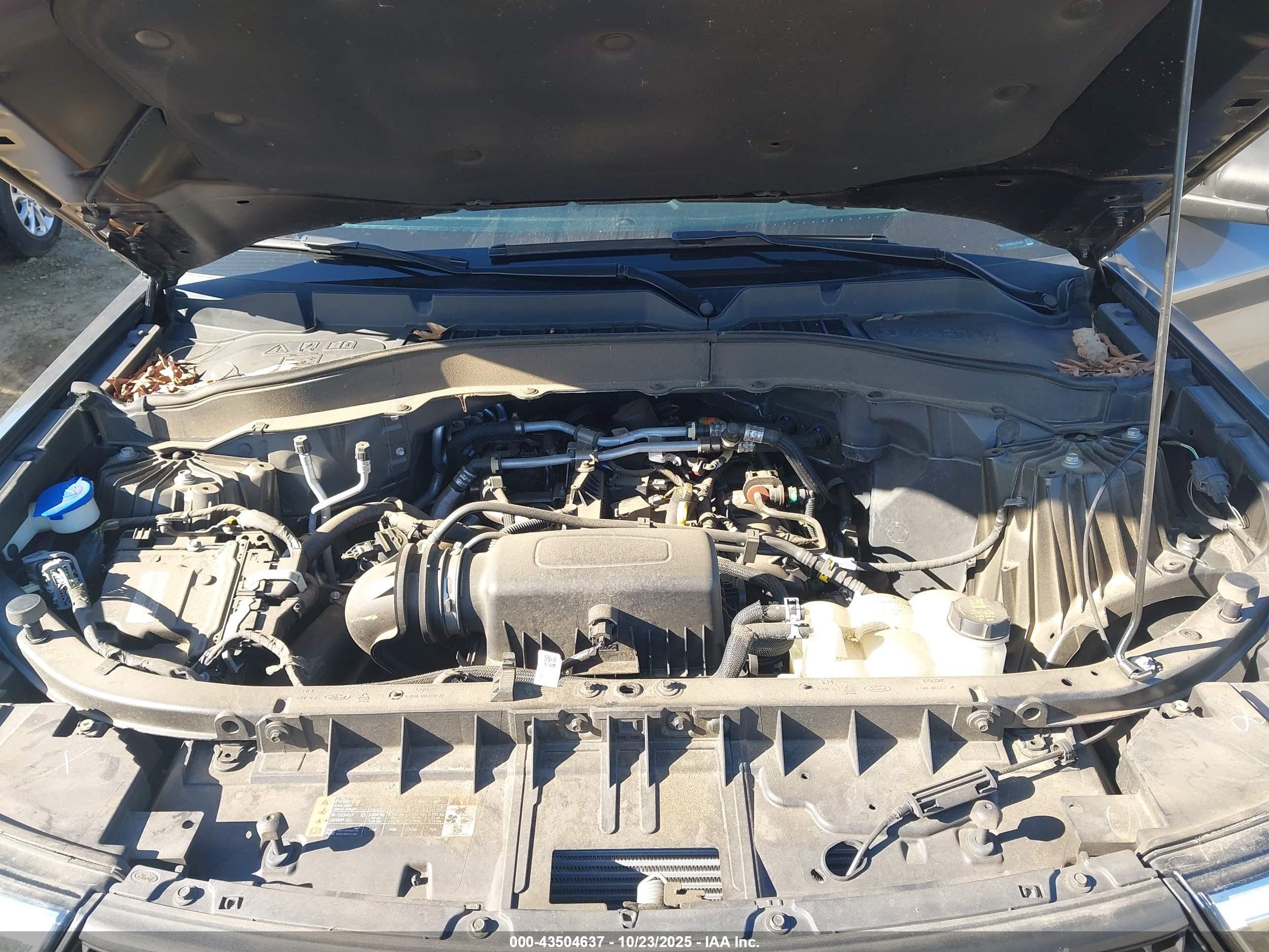 FORD EXPLORER image 10