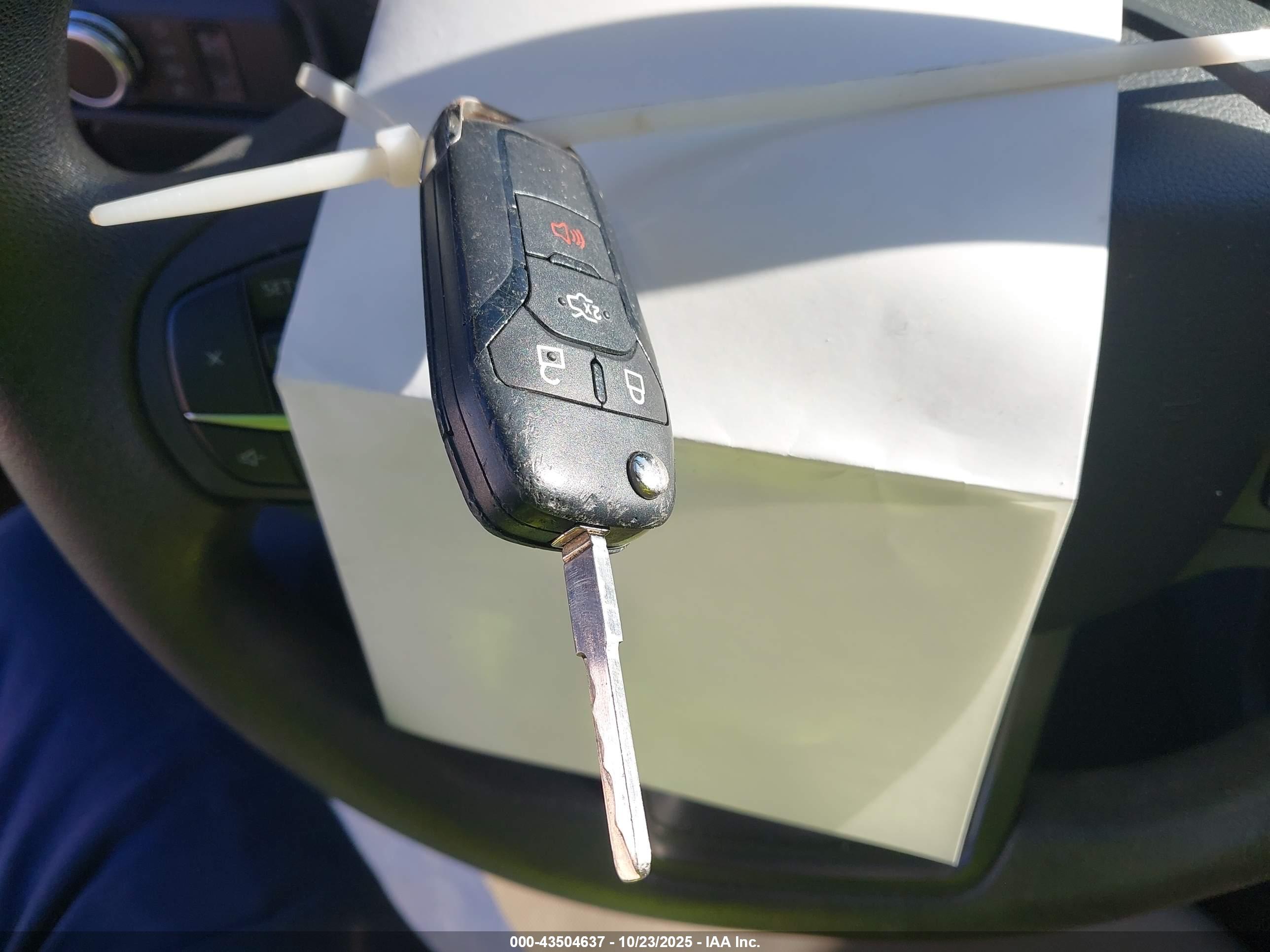 FORD EXPLORER image 11