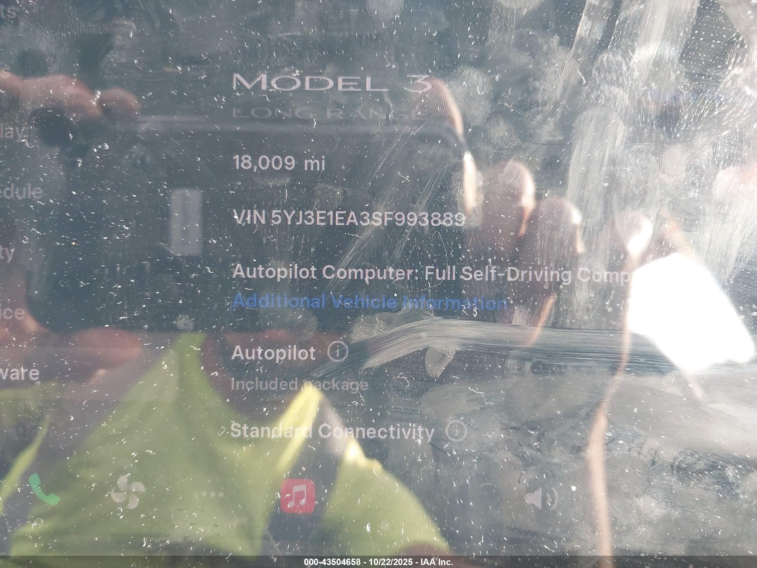 TESLA MODEL image 7