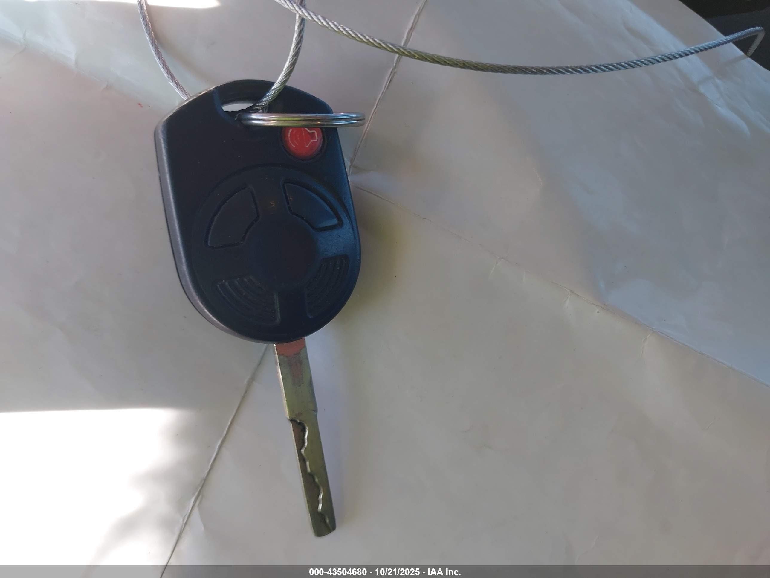 FORD ESCAPE image 11
