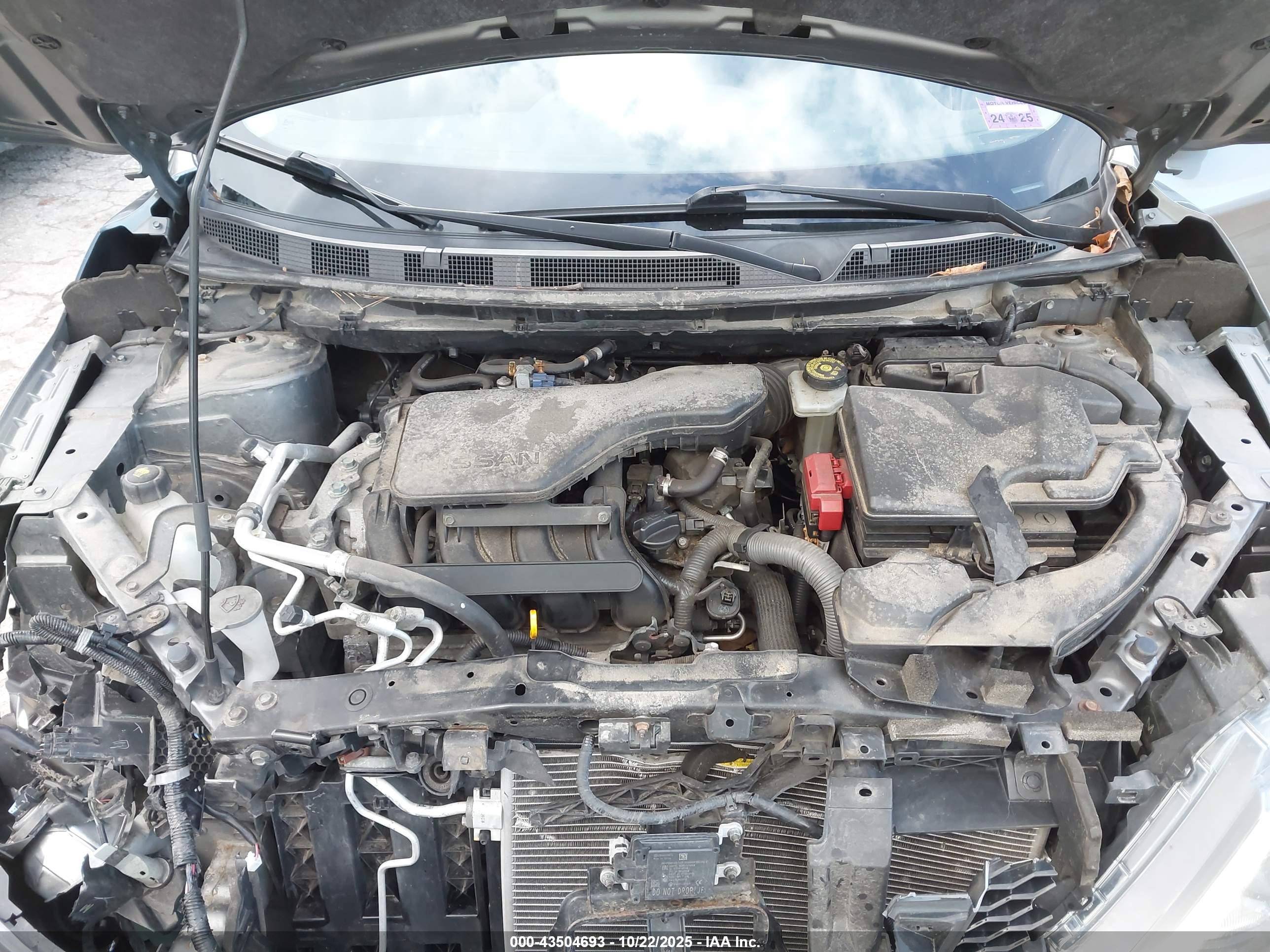 NISSAN ROGUE image 10