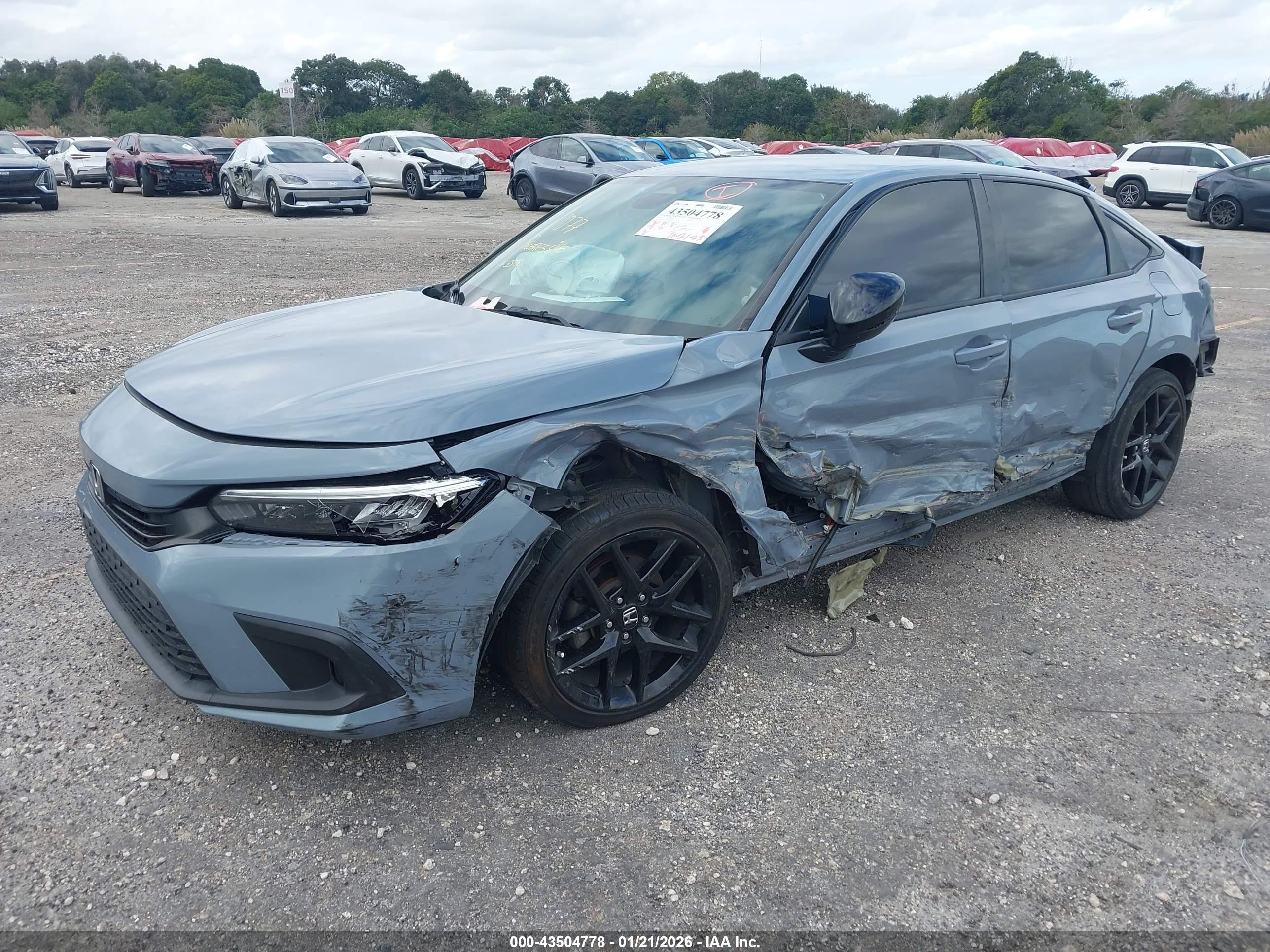 HONDA CIVIC image 2