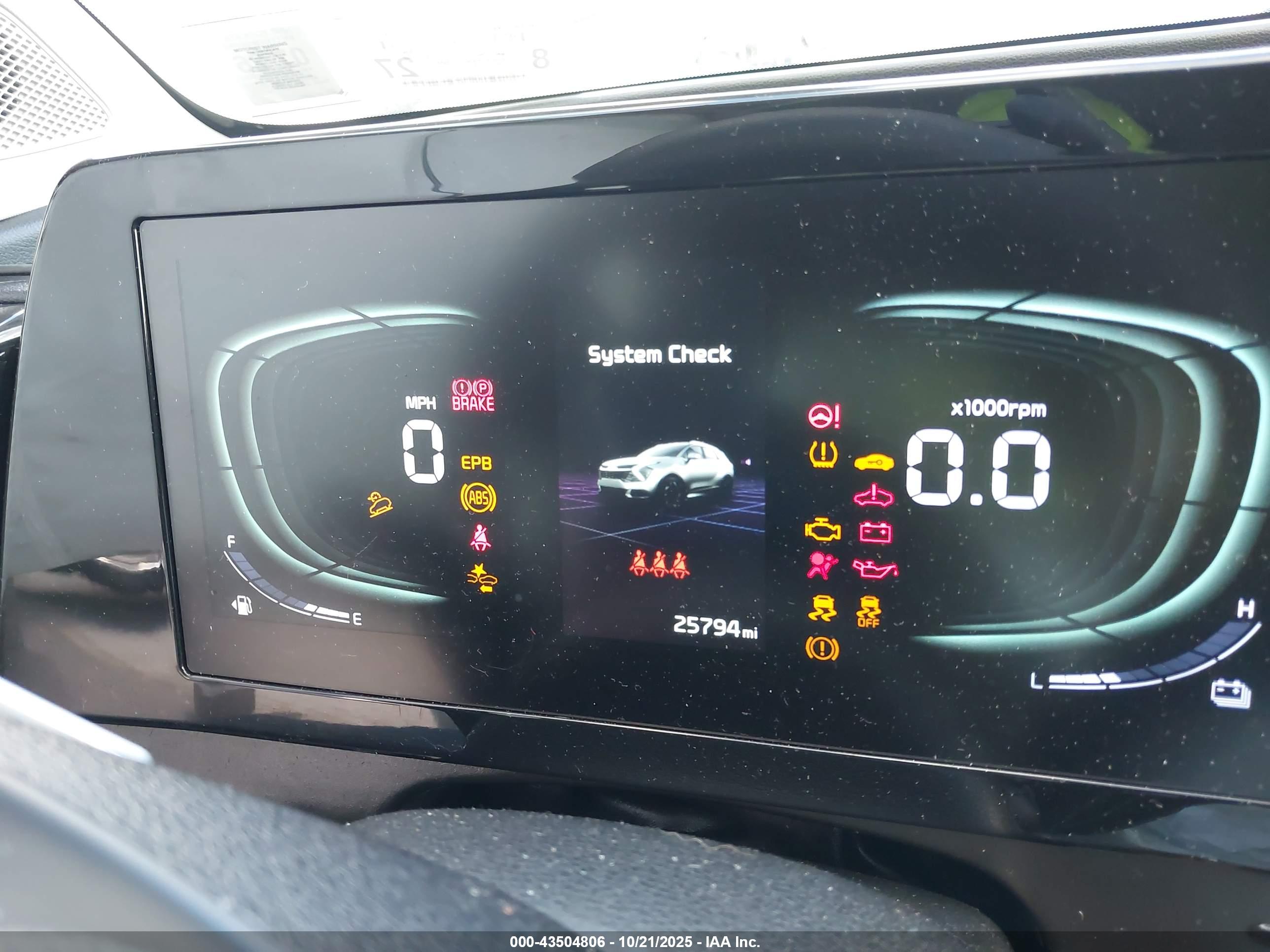 KIA SPORTAGE image 7