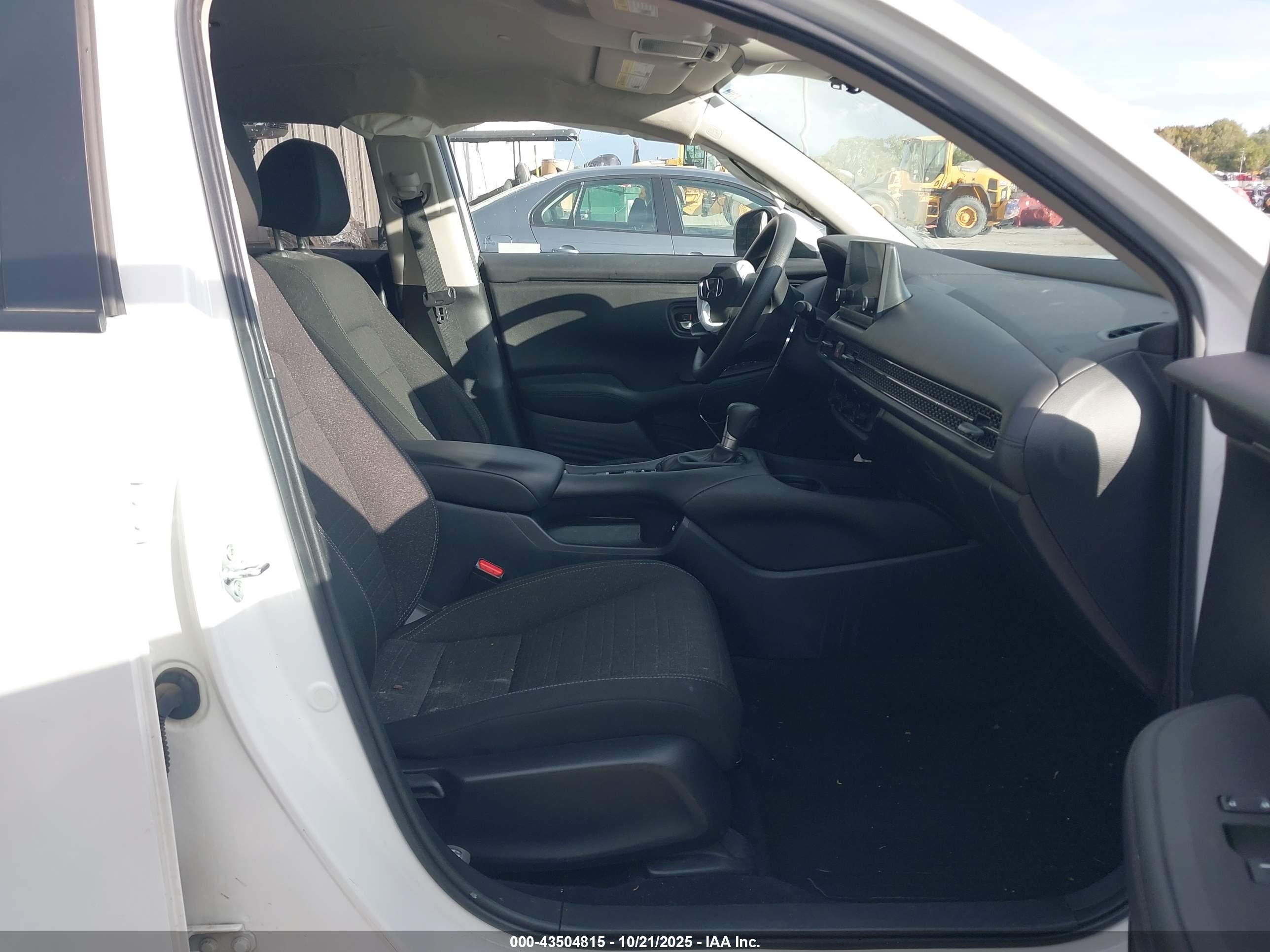 HONDA HR-V image 5