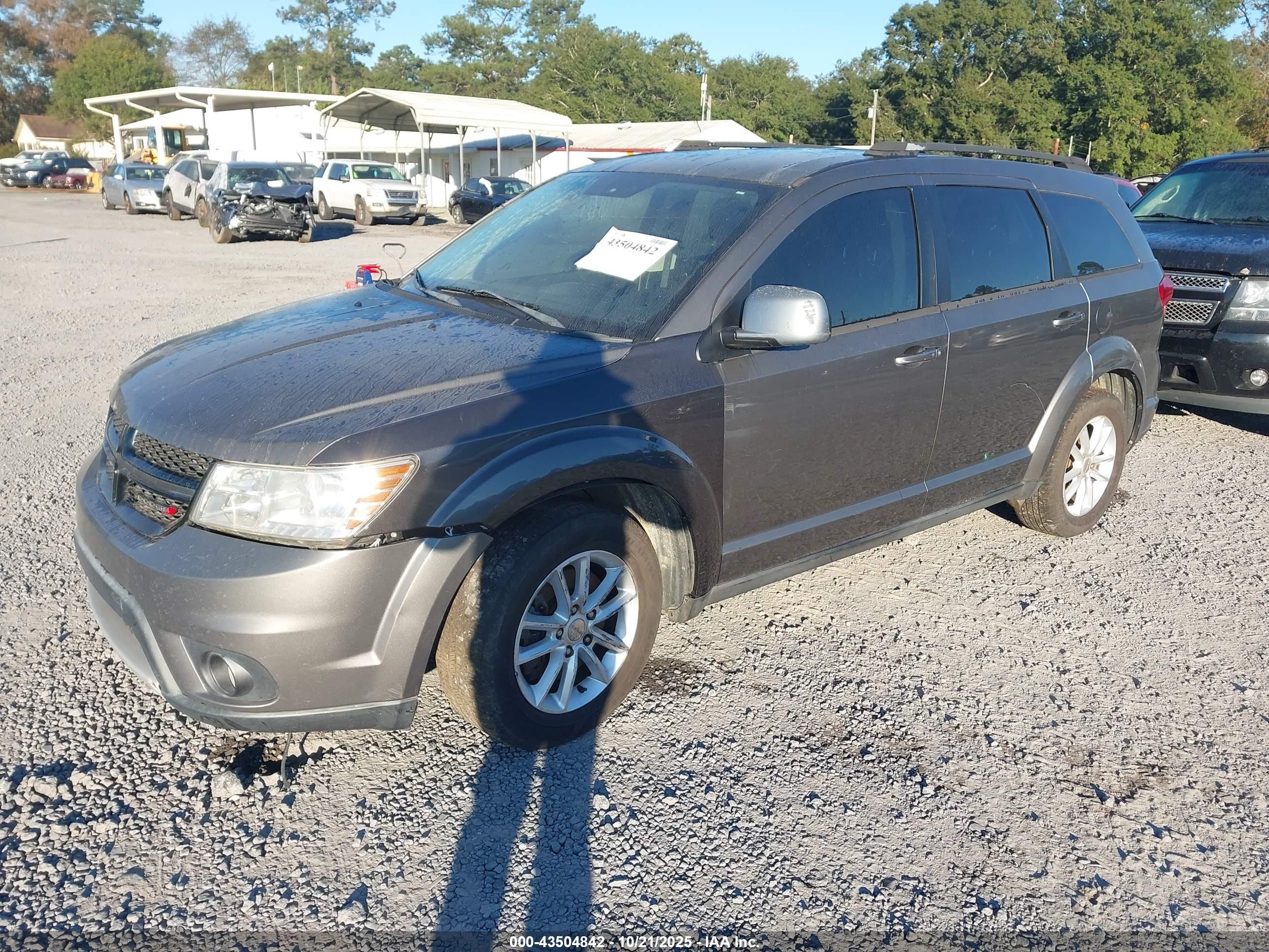 DODGE JOURNEY image 2