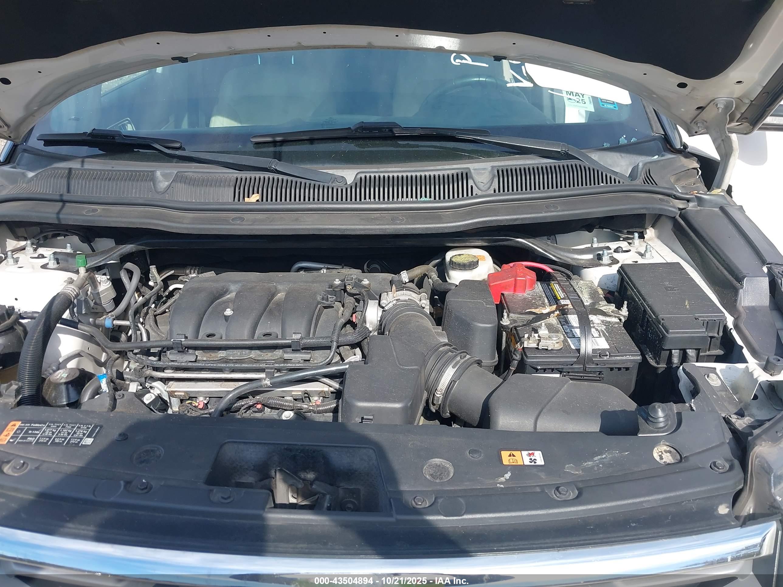 FORD EXPLORER image 10