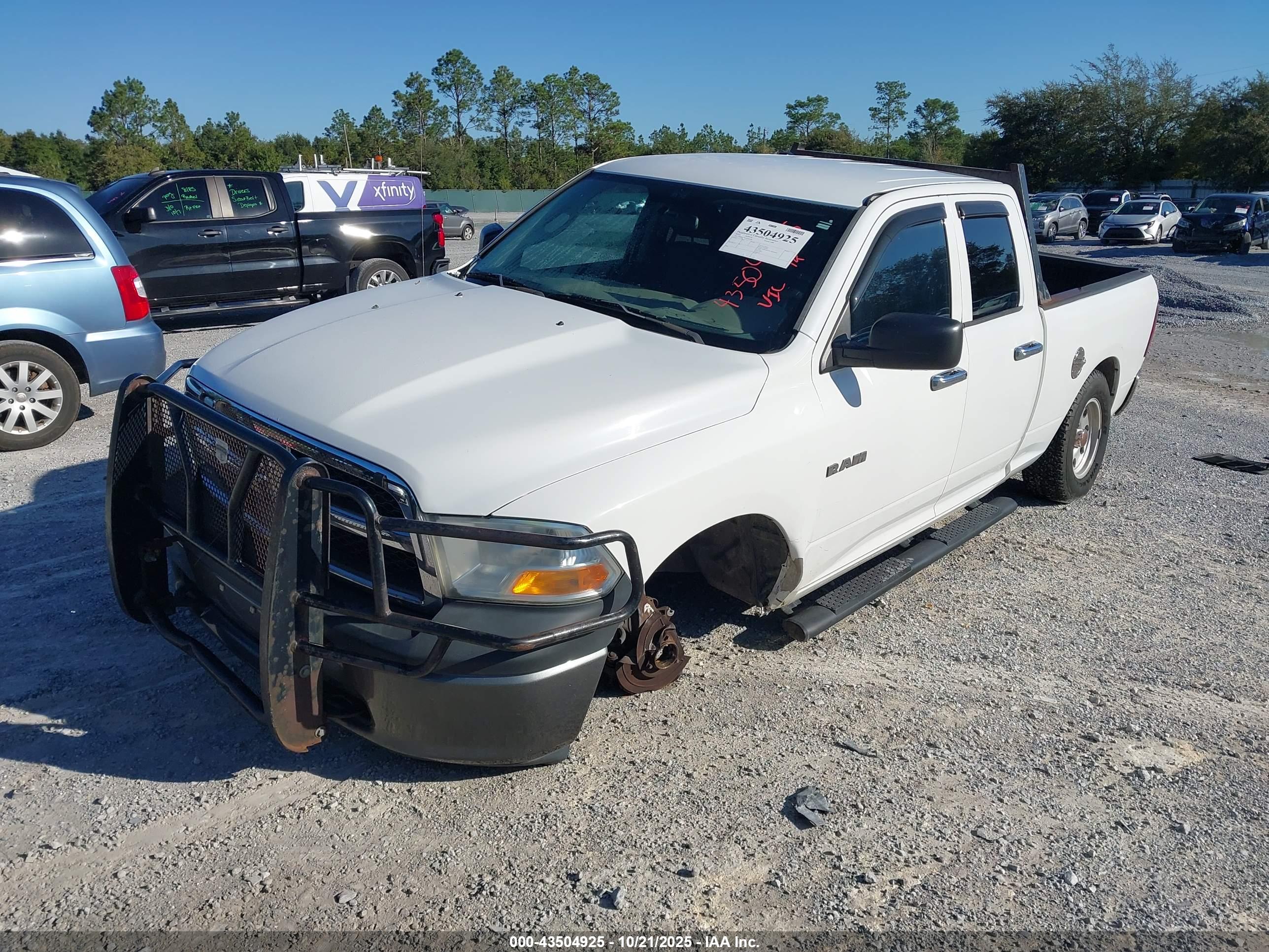 DODGE RAM image 2