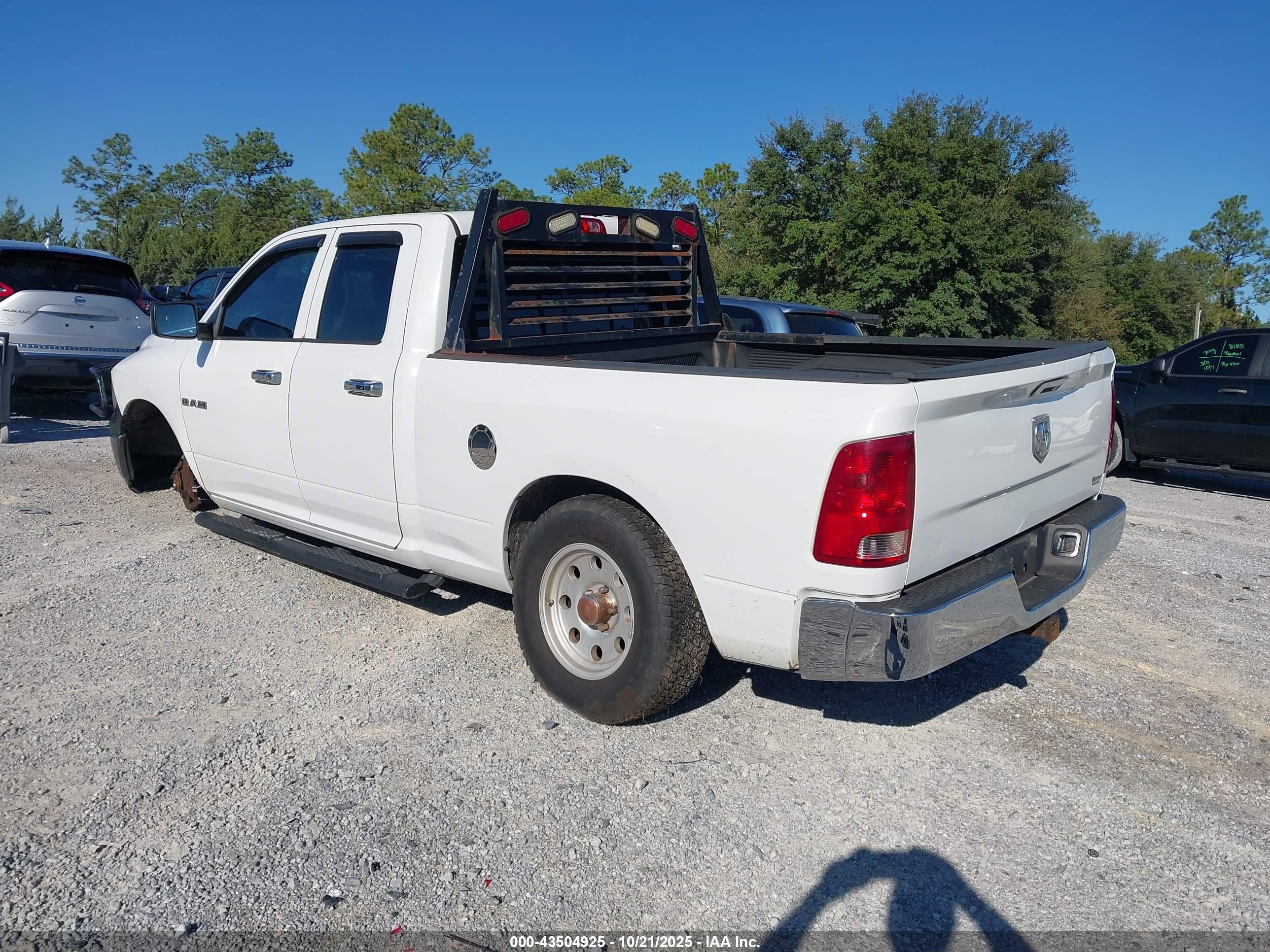 DODGE RAM image 3