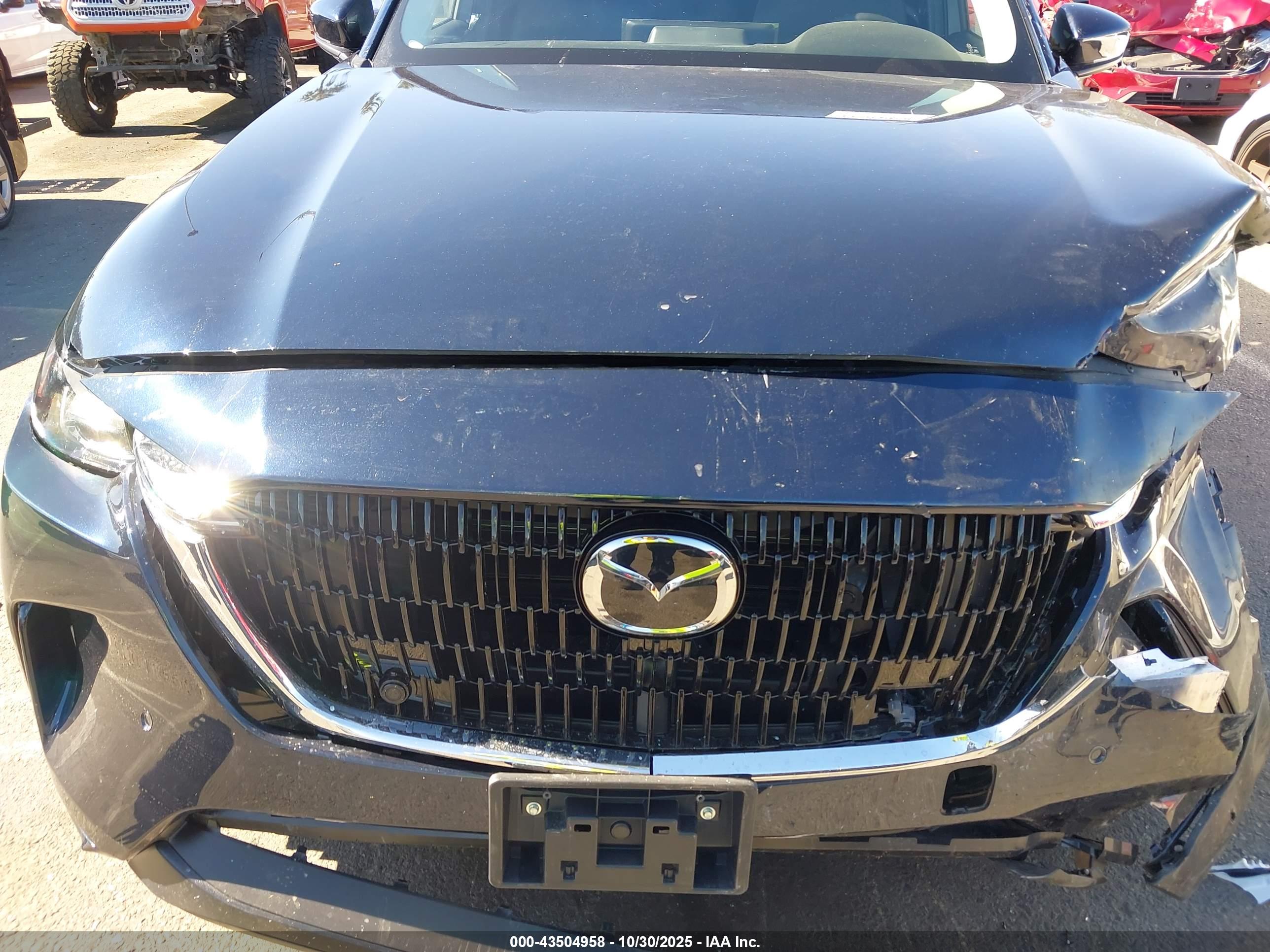 MAZDA CX-90 image 10