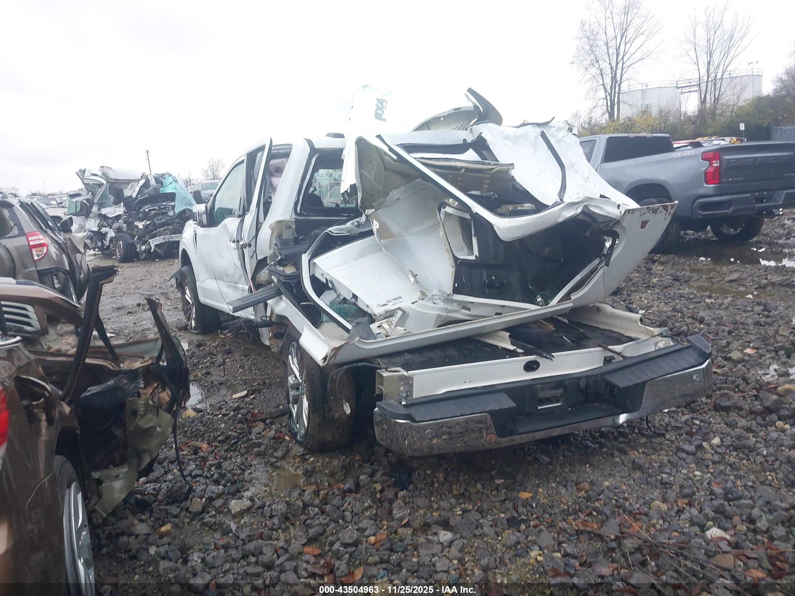 FORD F150 image 3