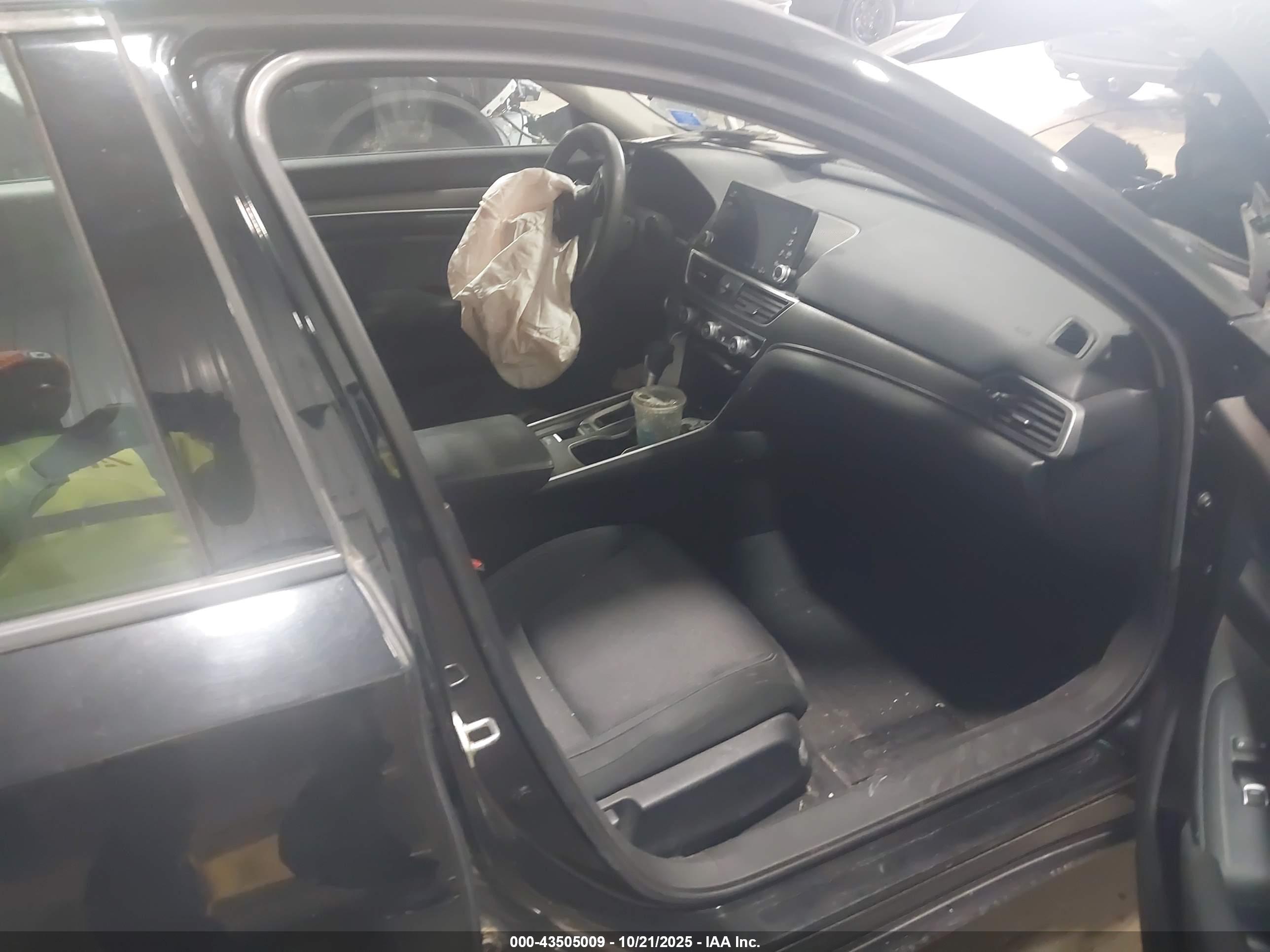 HONDA ACCORD image 5