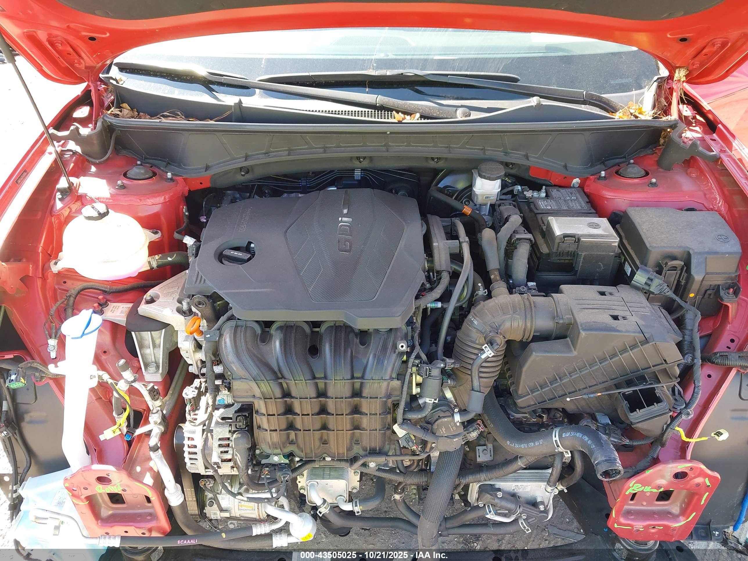 HYUNDAI TUCSON image 10